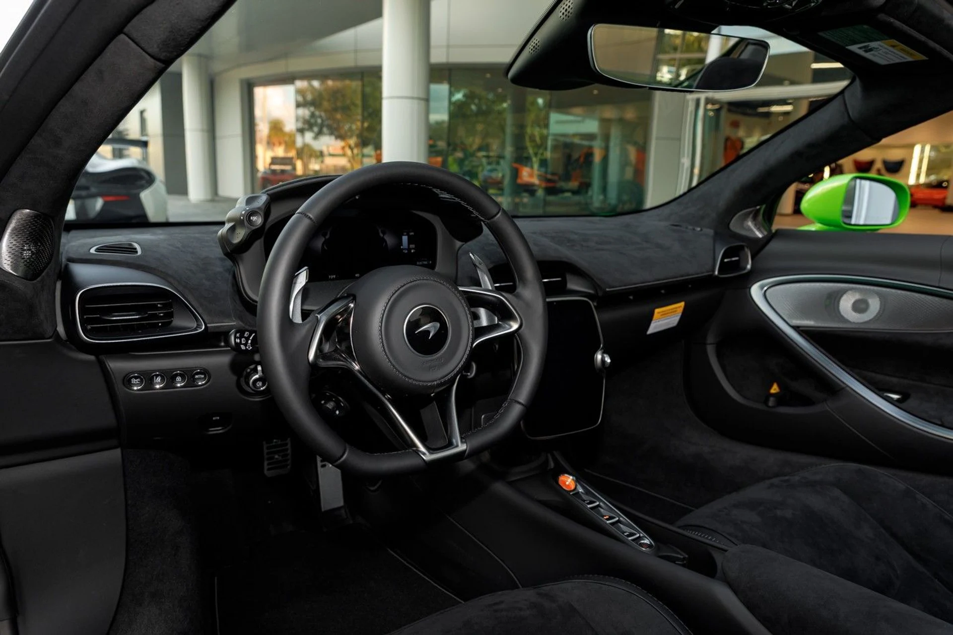 mph013_3174460387_647_p14_l_8cc594b14e