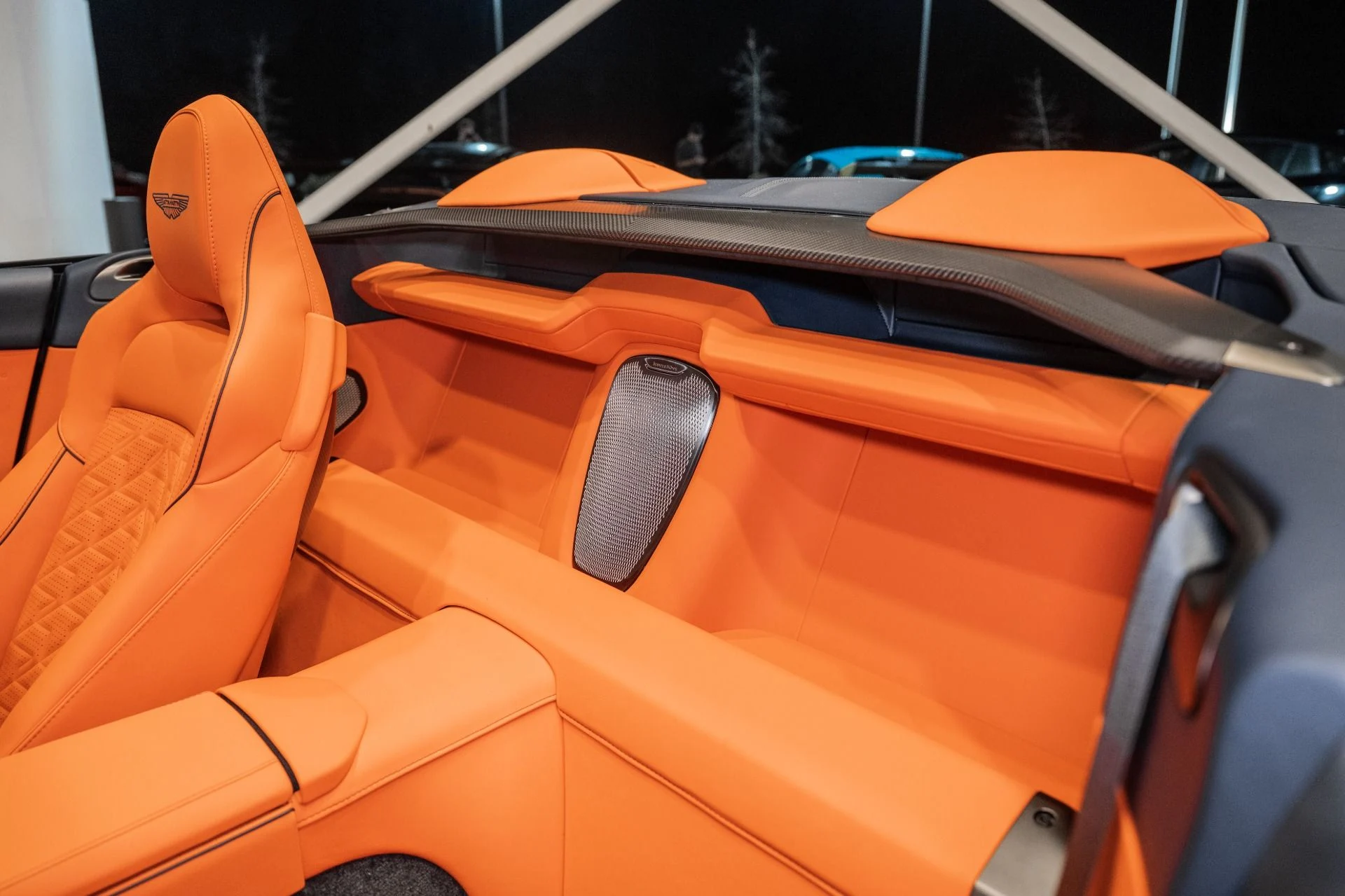 mph013_3175101151_New_2026_Aston_Martin_Vanquish_Volante_Thrillseeker_Edition_1_of_3_1768066424_5ee262c8e5