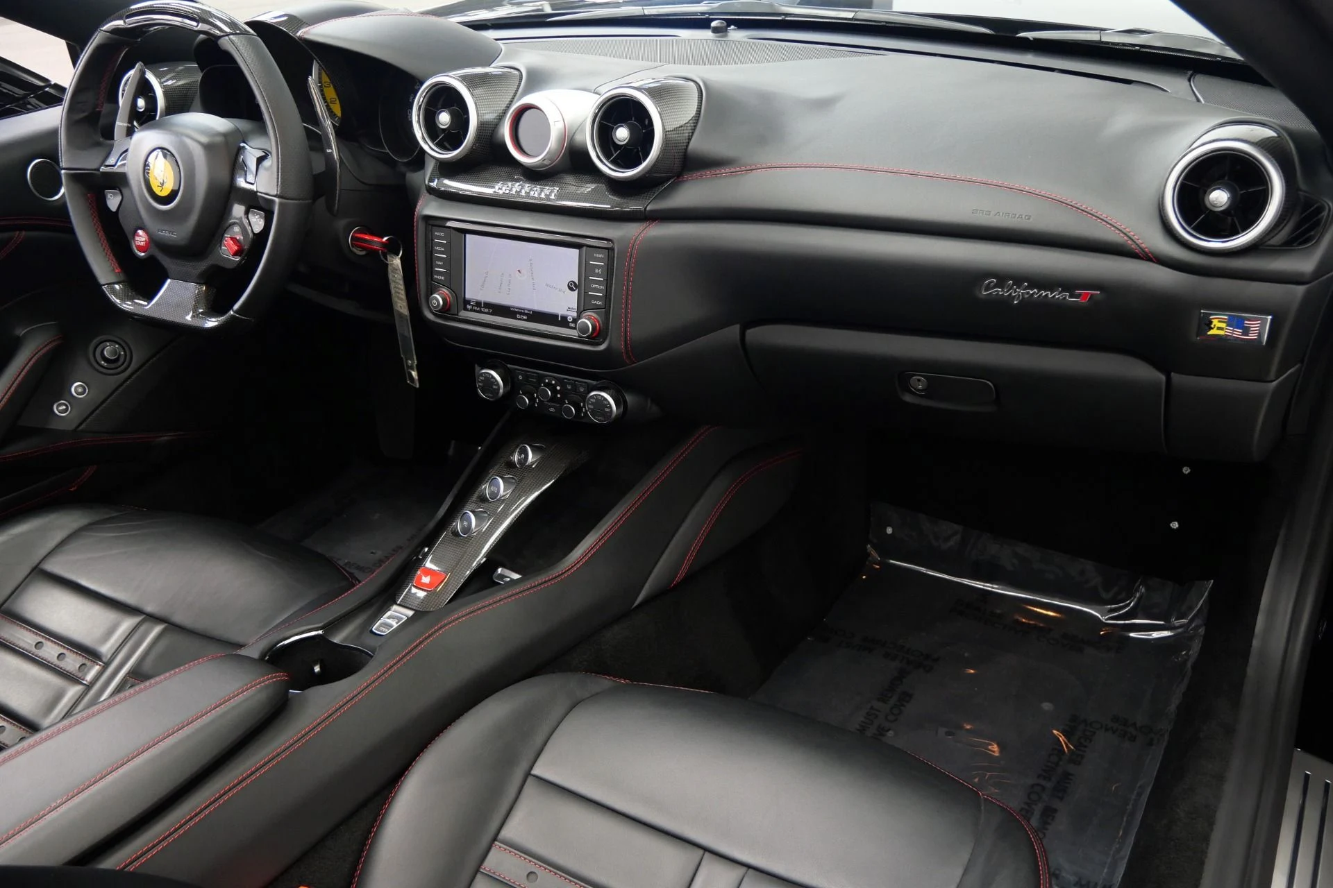 mph013_3175673317_Used_2015_Ferrari_California_T_Carbon_Fiber_Interior_Trim_Low_Miles_1778860408_1556374159