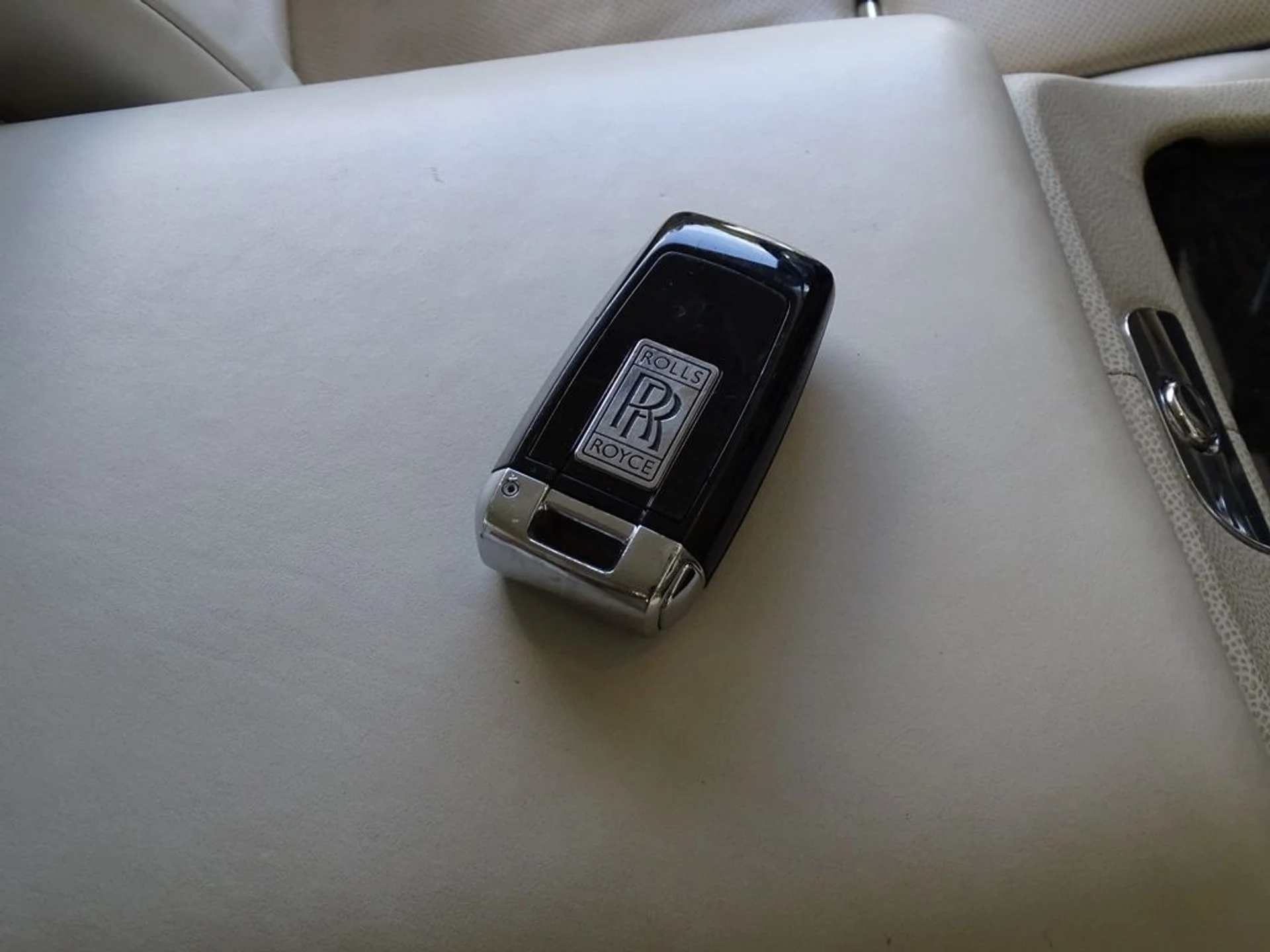 mph013_3175891442_yxgznsvmteudb692f6pkwgjo93ak_117ac9bd58