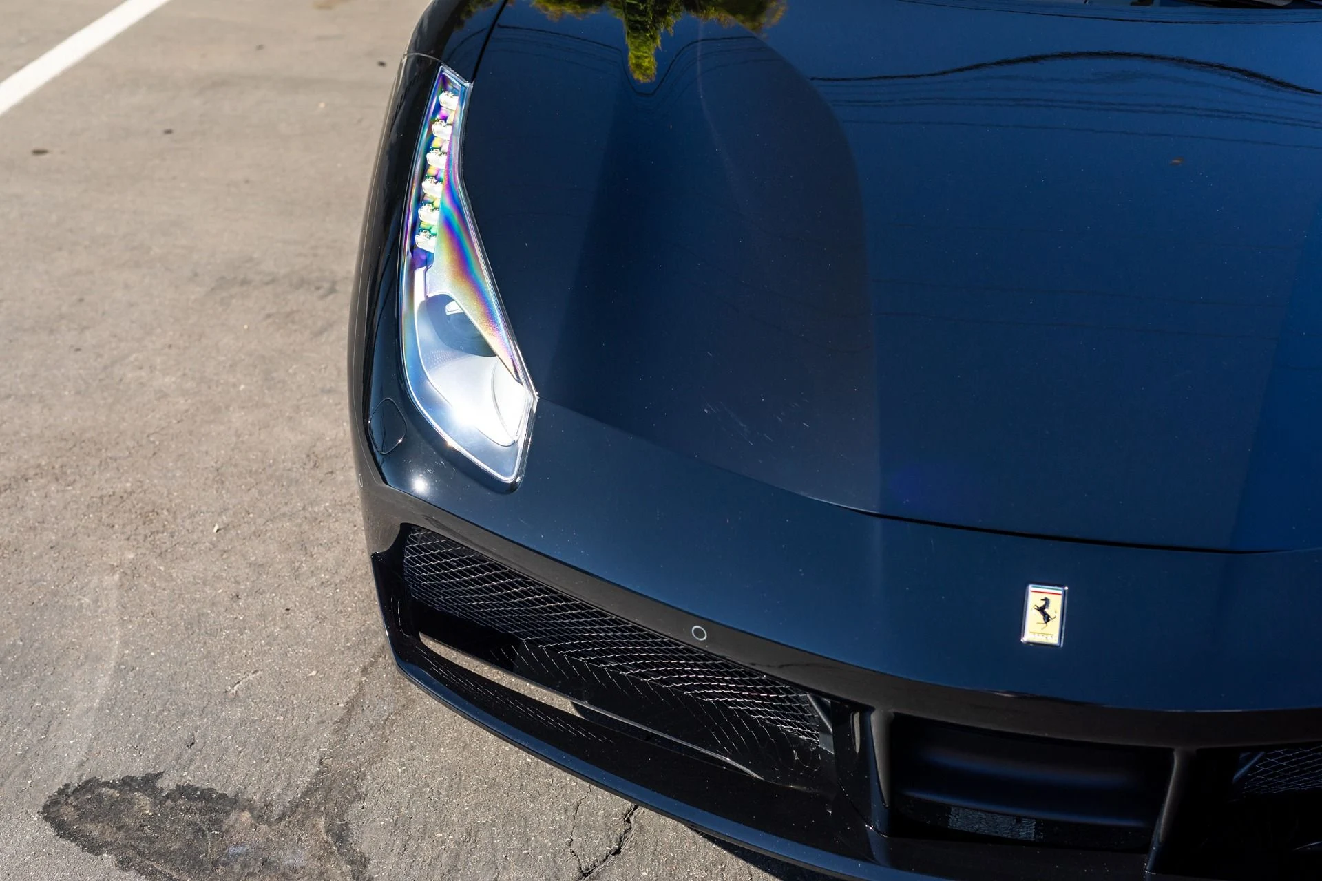 mph013_3187365987_Used_2018_Ferrari_488_Spider_1701972836_b2ff306db9