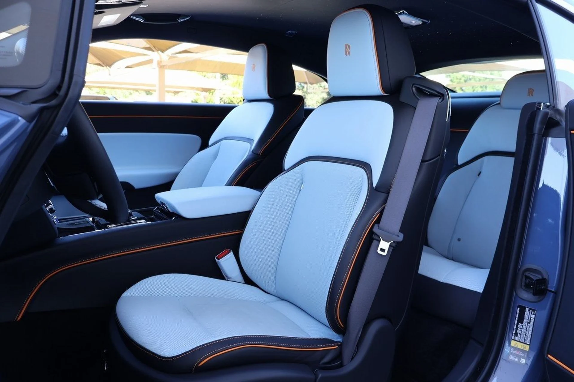 mph013_3189282306_14_5eafb17817