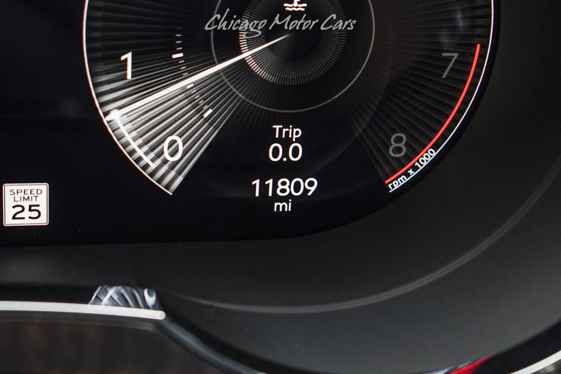 mph013_3194299331_13300_p14_l_45e4a02045