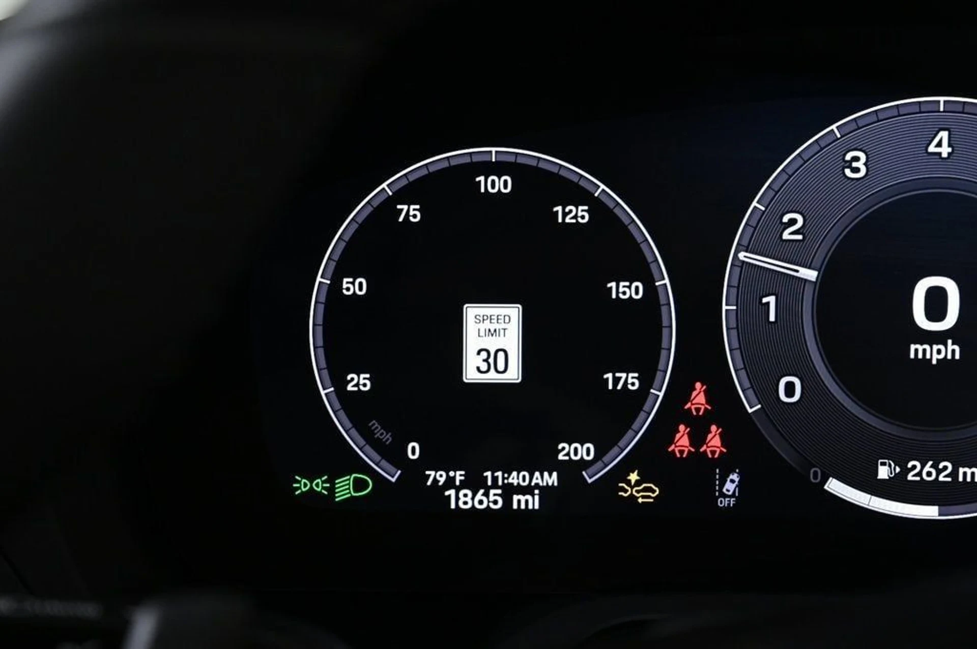 mph013_3194878233_613d1163214643f5b07bc37b92c5d4bb_c517de6779