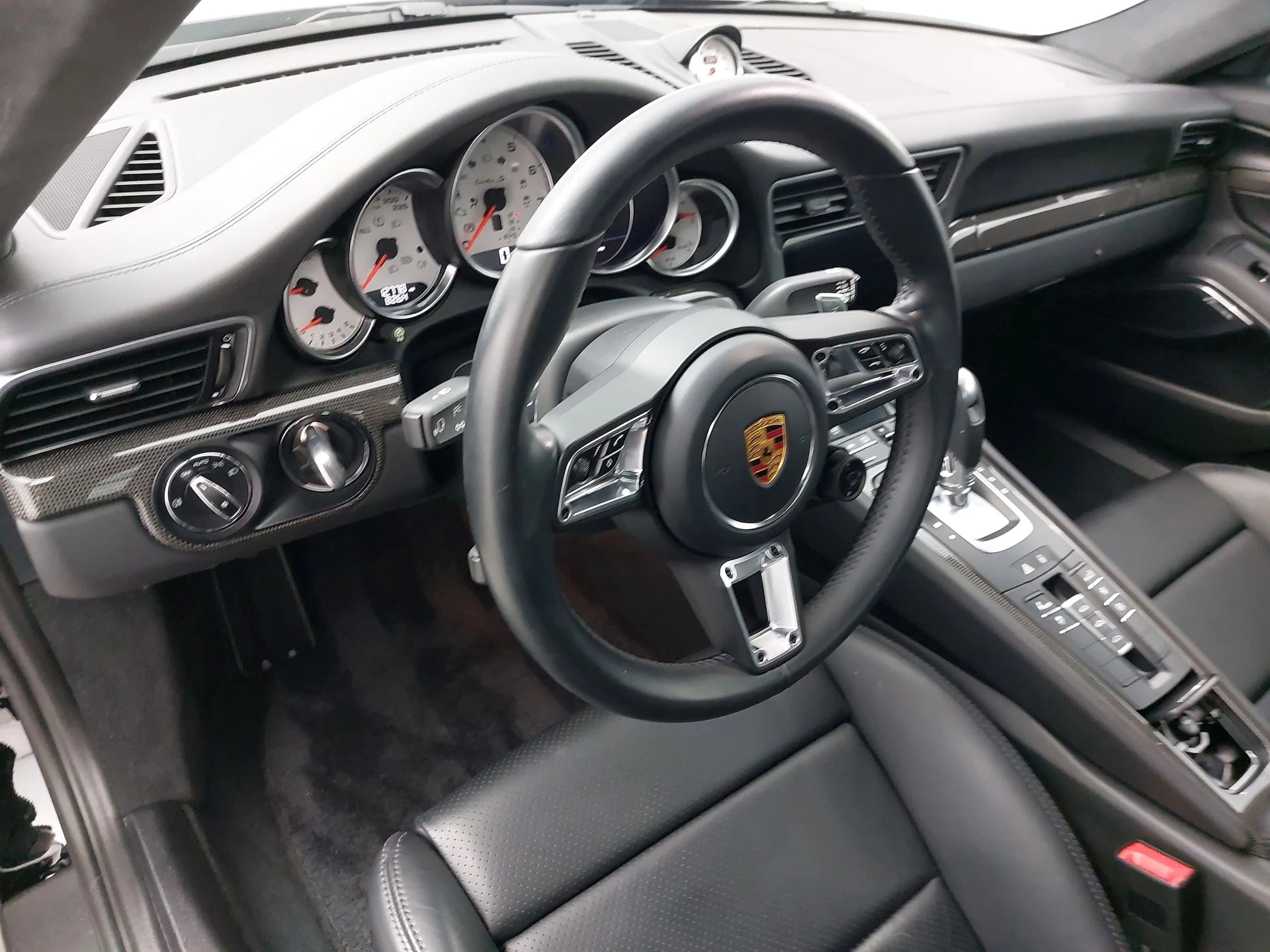 mph013_3197999503_4f6ae2690d64bd048dc625fa19d20b55x_98ad9d3585