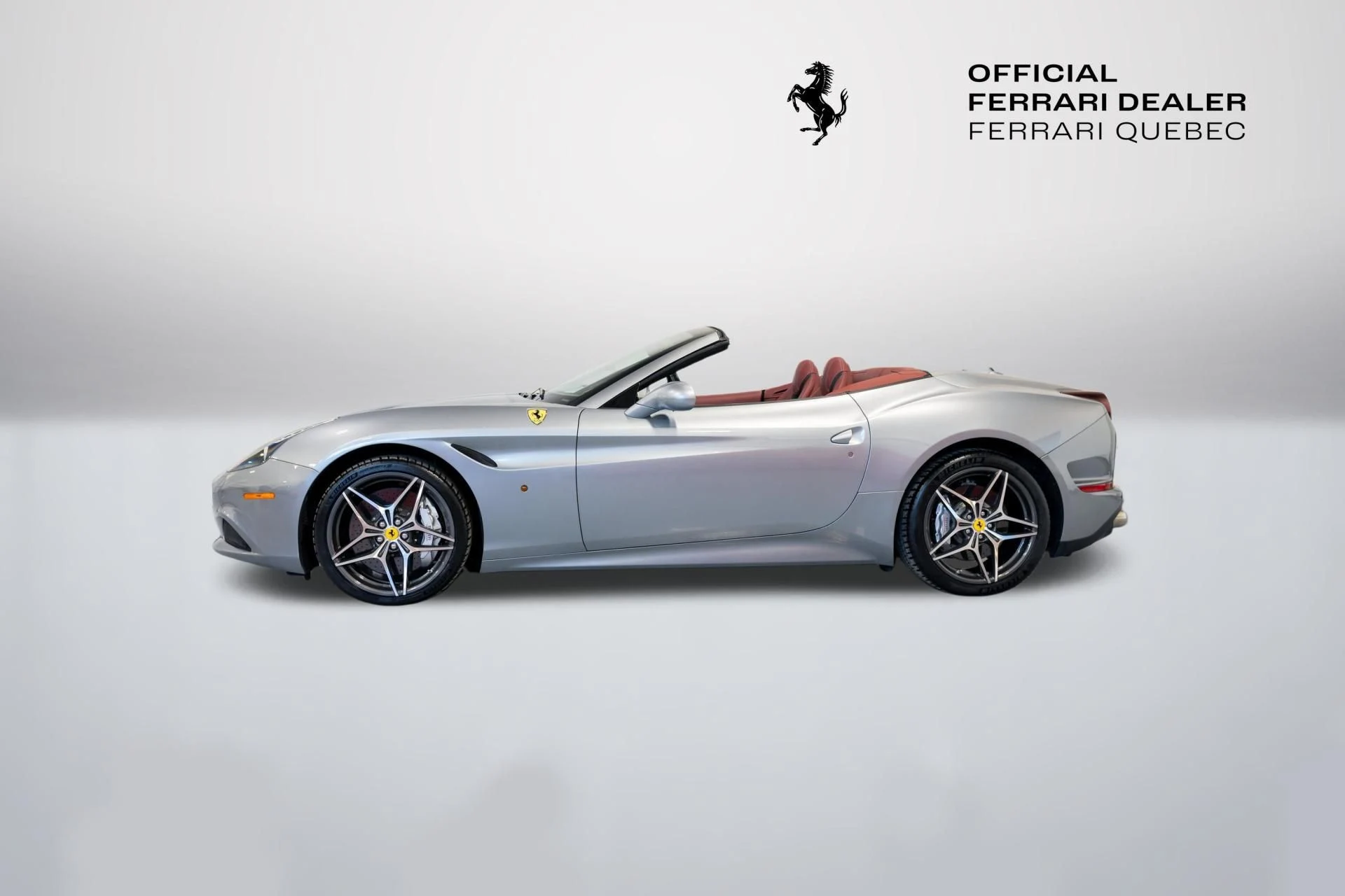 mph013_3199200819_Used_2017_Ferrari_California_T_Base_1788436648_5934843460