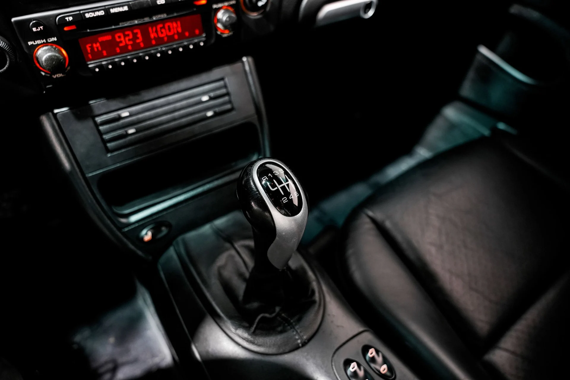 mph013_3204159116_3aee87f01998593c00ecea10d0f21616x_1d4e754463