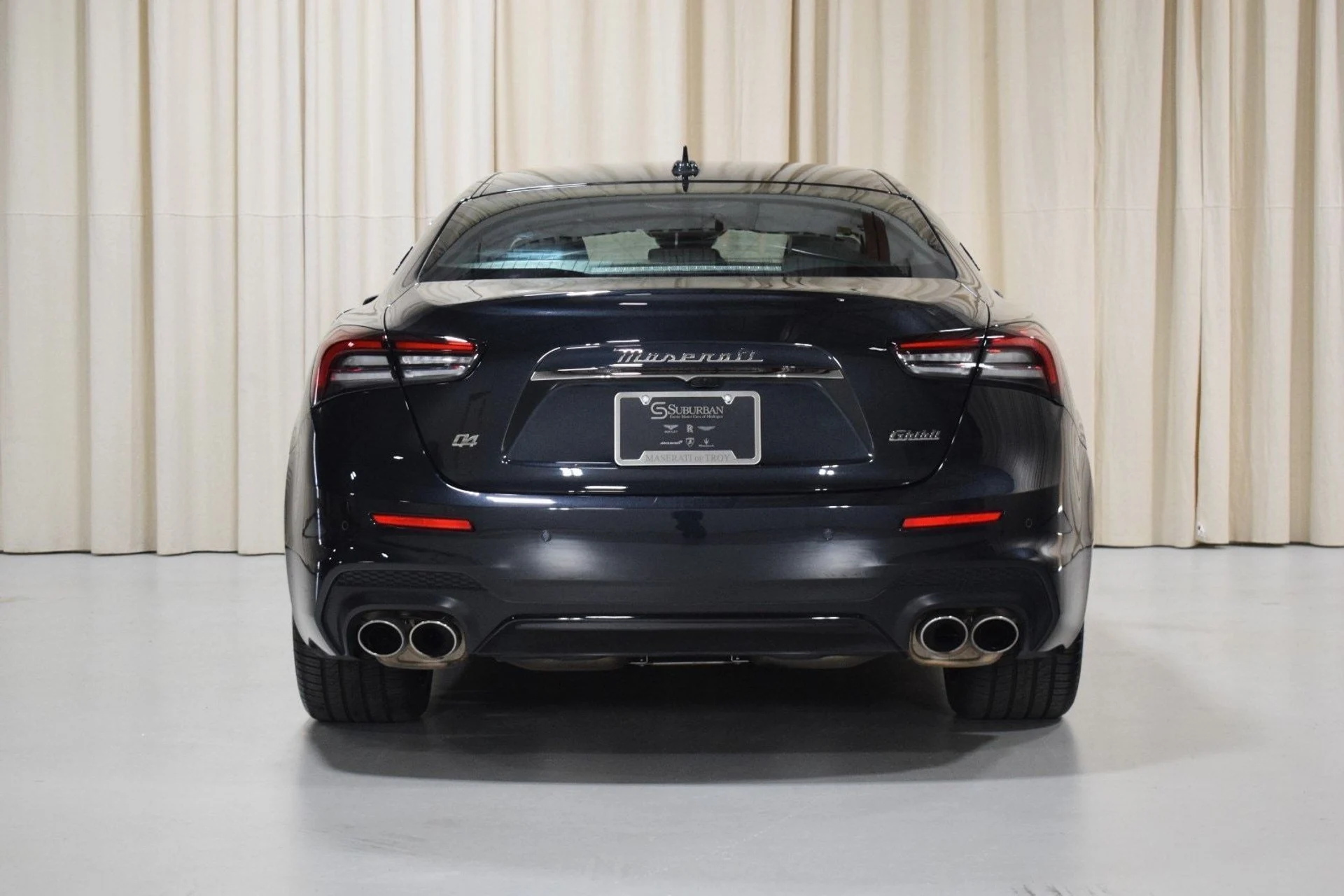 mph013_320589980_4c98141b376947655ecccffe79447751x_82de1a3d81