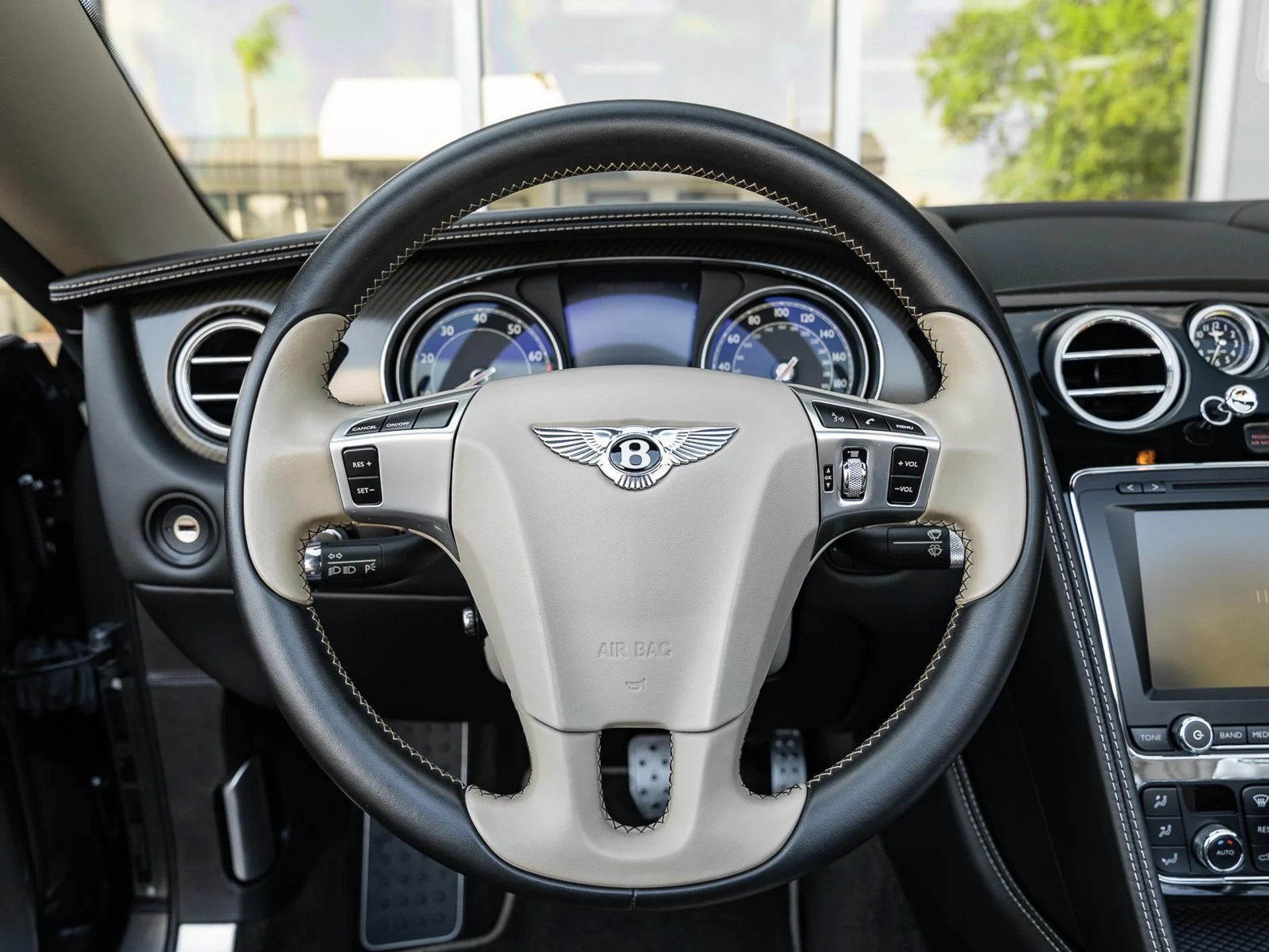 mph013_3208316451_Used_2014_Bentley_Continental_GT_Speed_2dr_Conv_1772272939_25d4f1400e