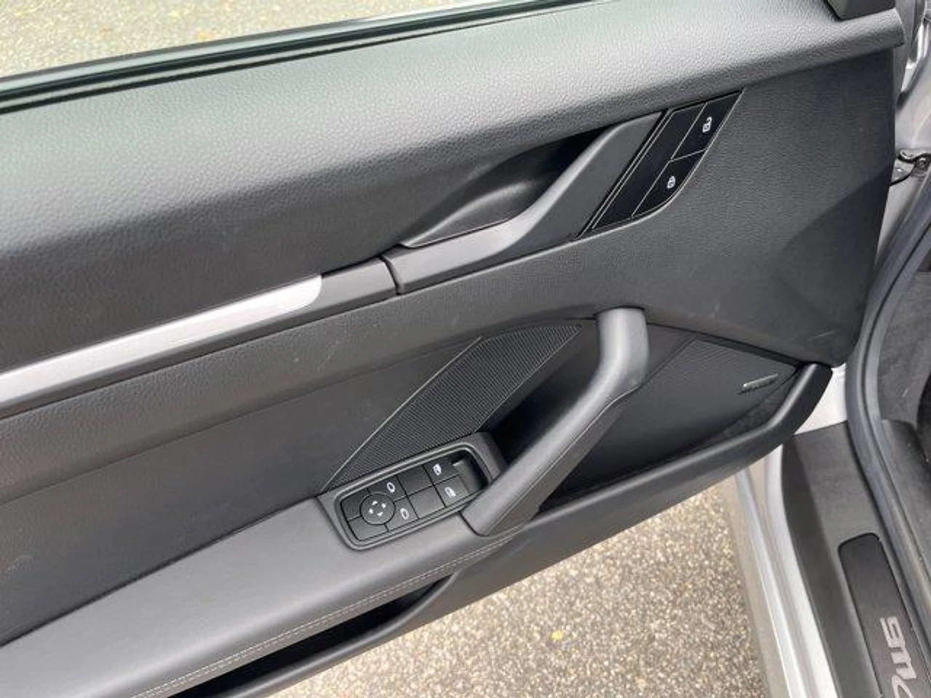 mph013_3216435557_mro_Ef0_PS_7_D1_KCN_Sijntqo5xeds4_f4a74a6636