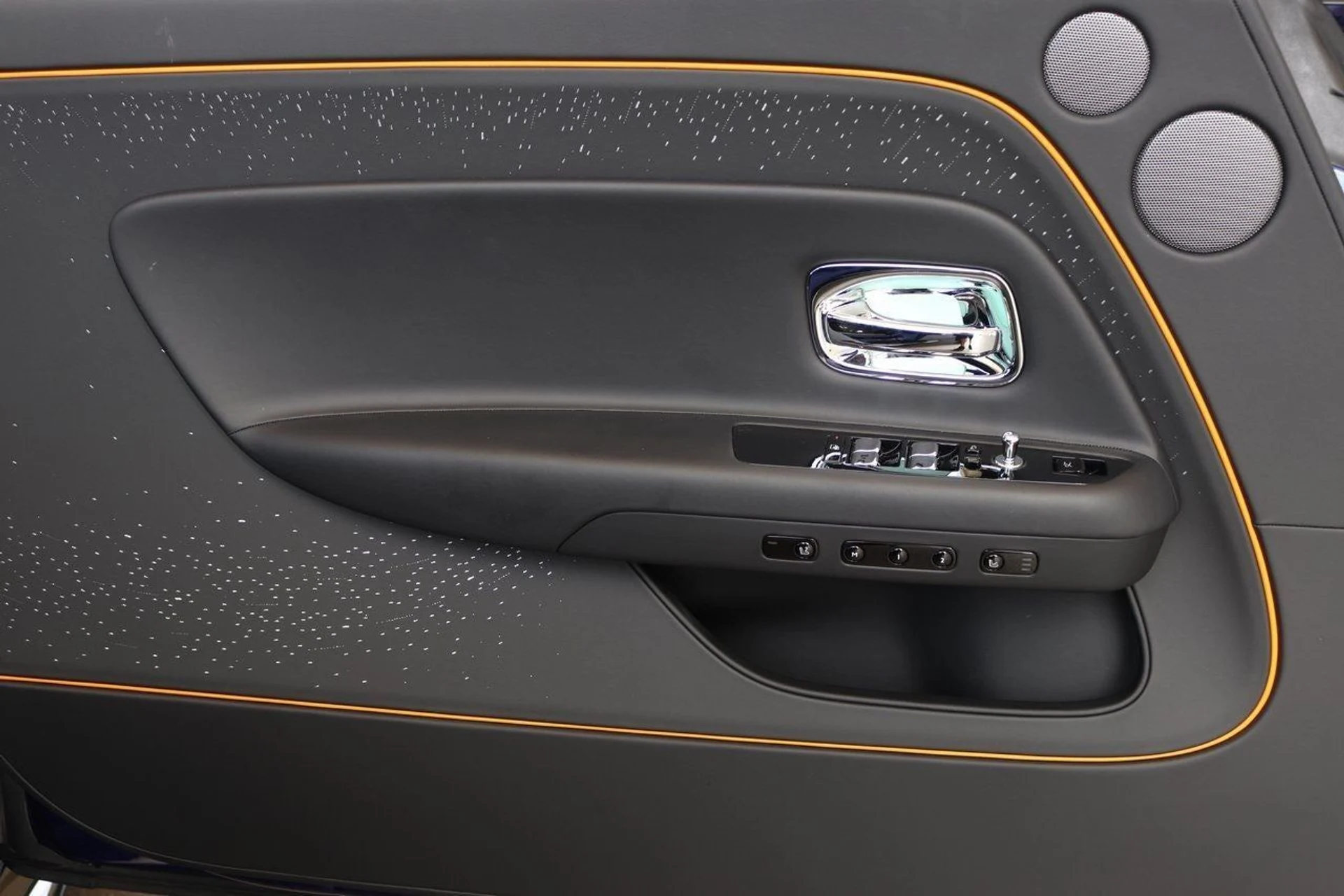 mph013_3217740290_14_3b8fc04aa7