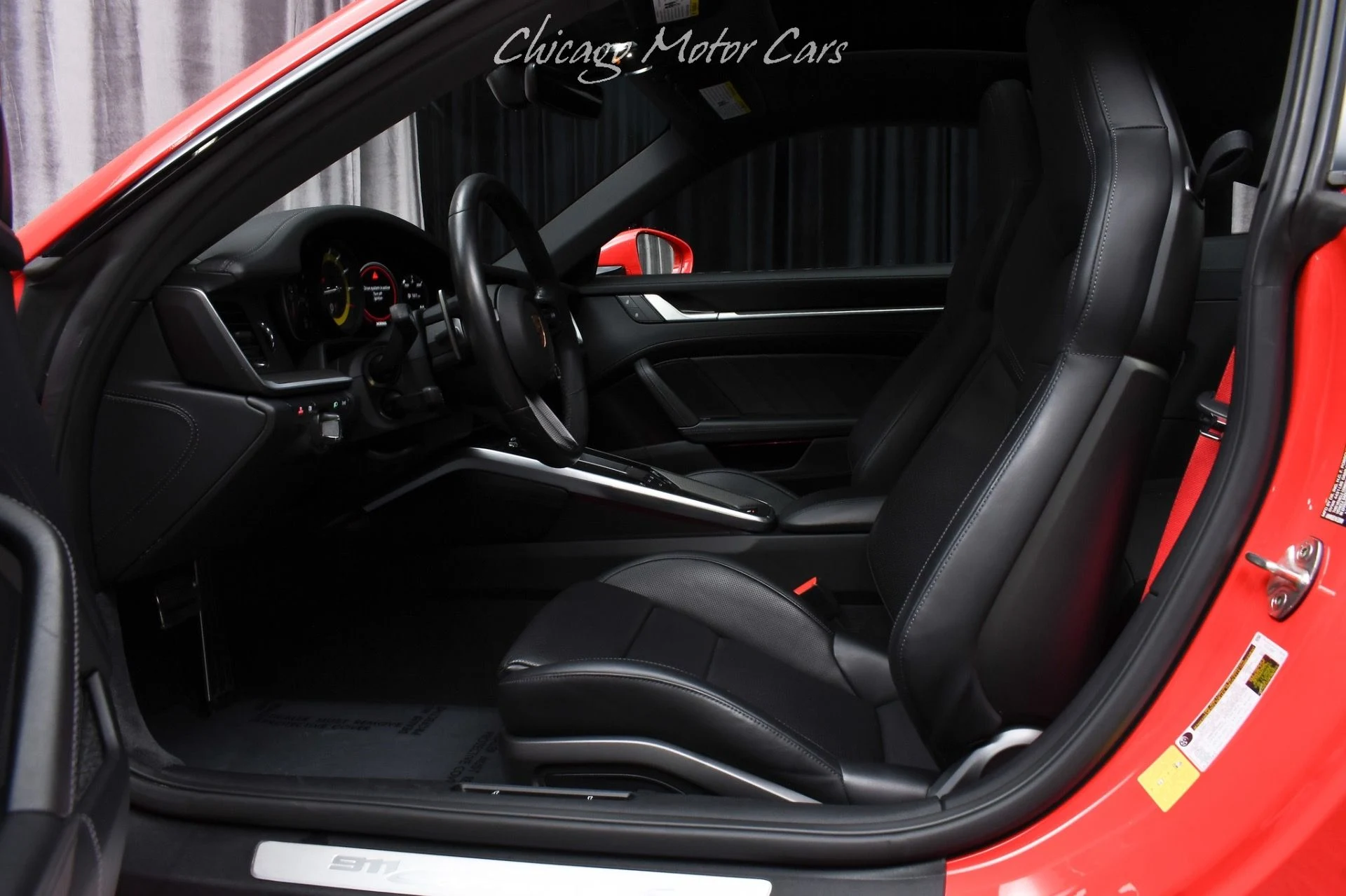 mph013_3219098831_13265_p14_l_c873b330dc