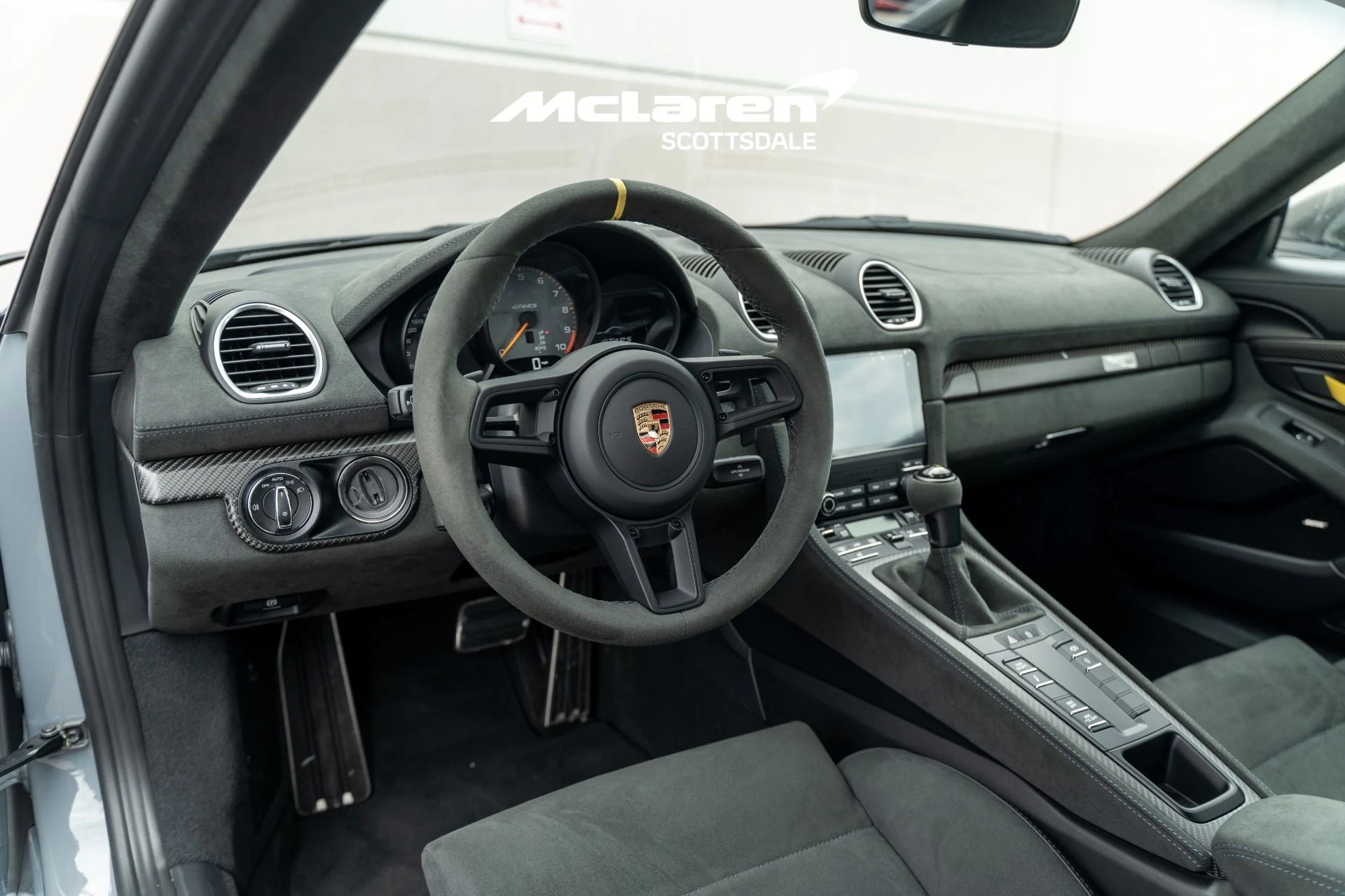 mph013_3220473526_Used_2025_PORSCHE_718_CAYMAN_GT_4_RS_1784309720_7ffd997747