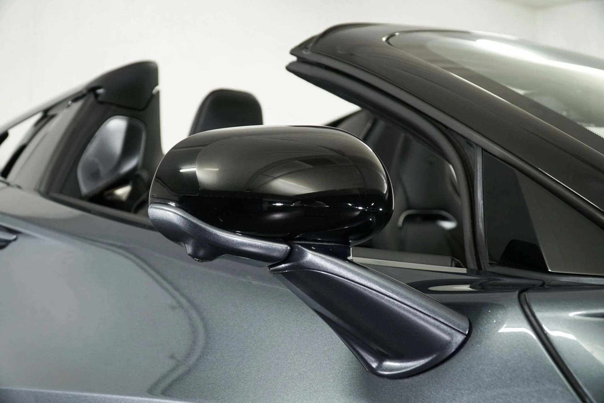 mph013_32238354_New_2026_Mc_Laren_Artura_1774429386_64b8df8b37