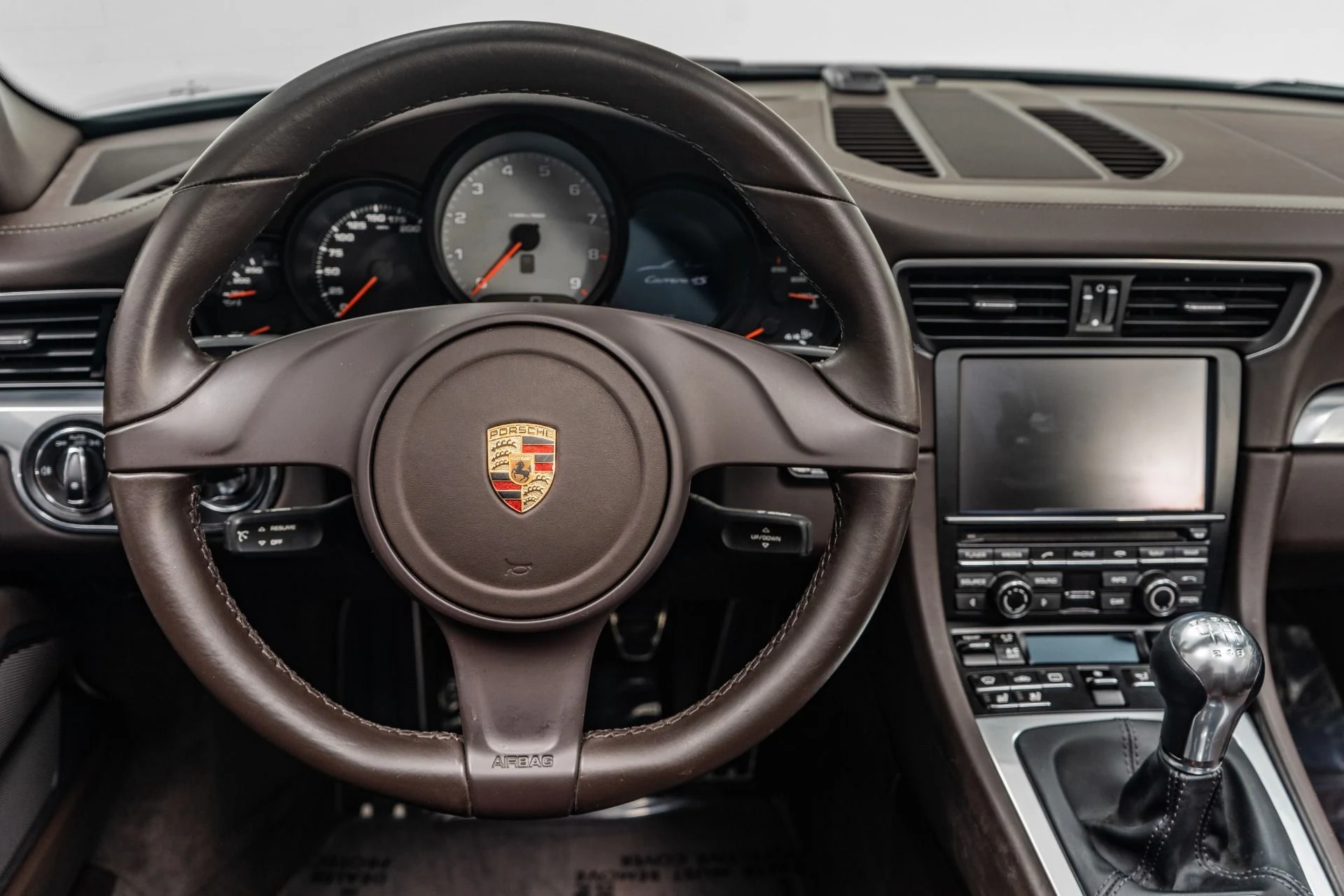 mph013_3228371484_Used_2015_Porsche_911_Carrera_4_S_Cabriolet_1753981330_17f7c7a2e2