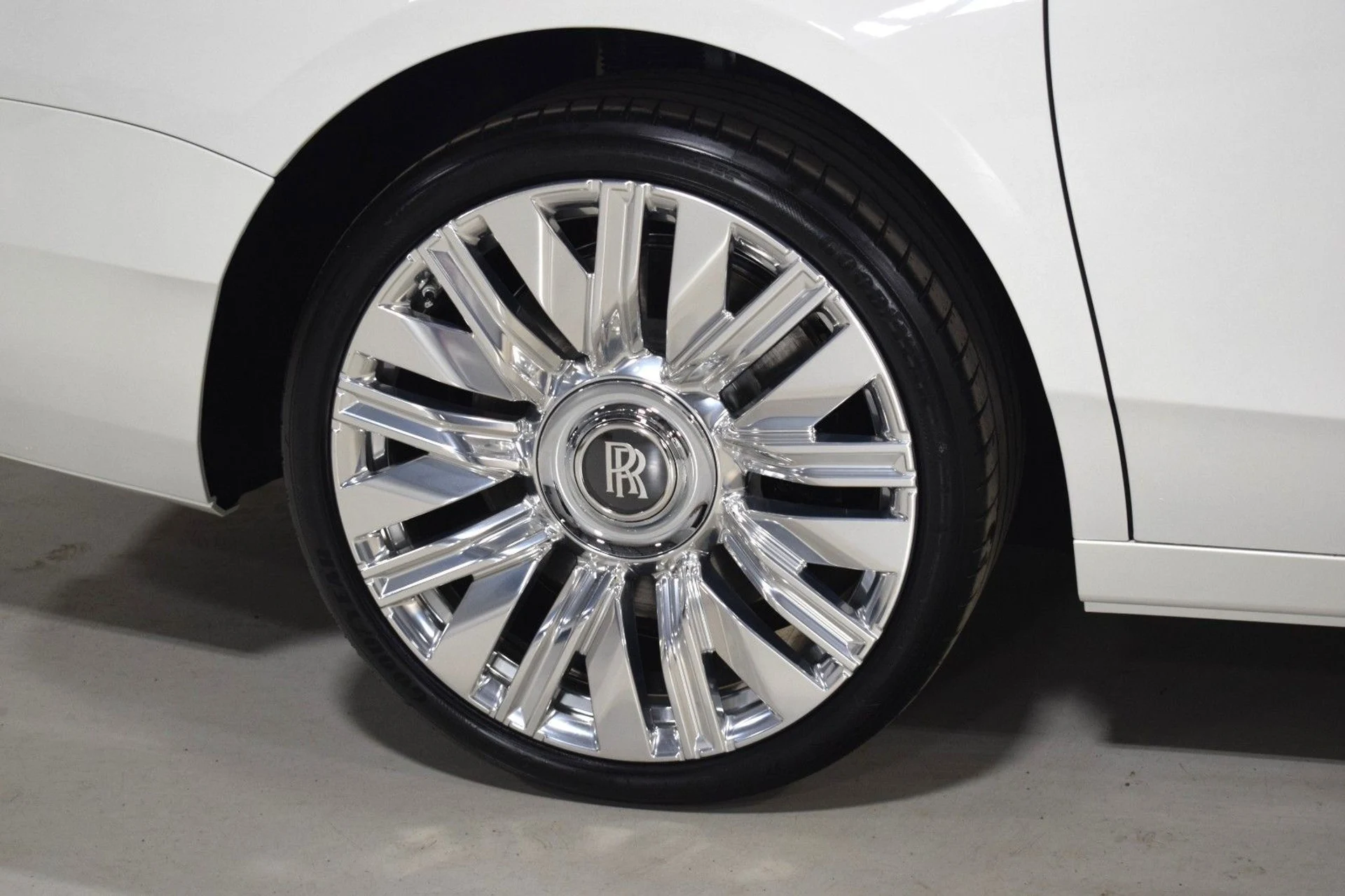 mph013_3229144569_fa928433a3e135e6536a3ef5da4ae8c3x_3d893930b5