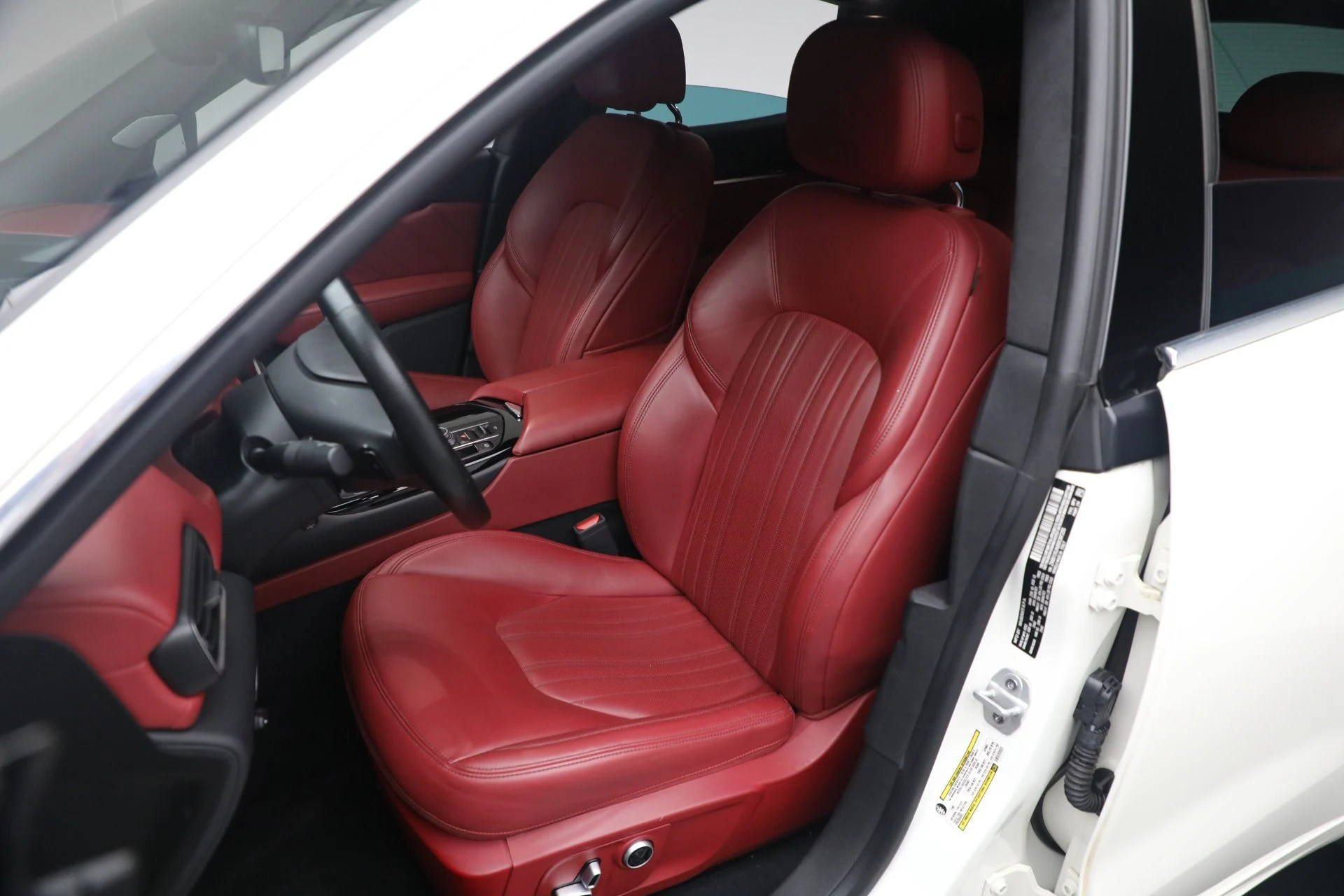 mph013_3230341272_Used_2022_Maserati_Levante_GT_19a540ef05