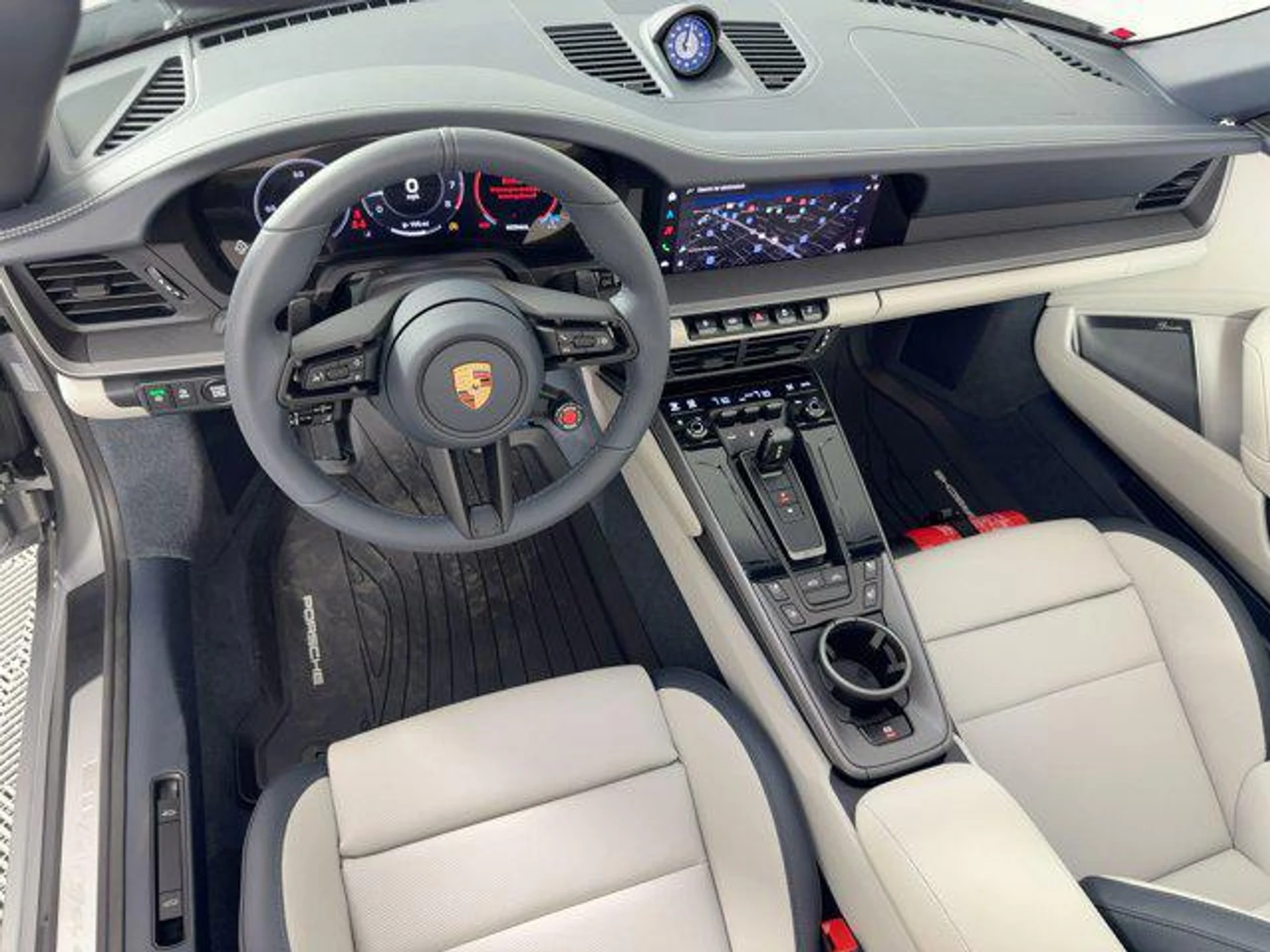 mph013_3236602166_74_S_z0_FQ_Ef6o_YT_02_I_o_Wq_L_Cam_JA_7015aa582f