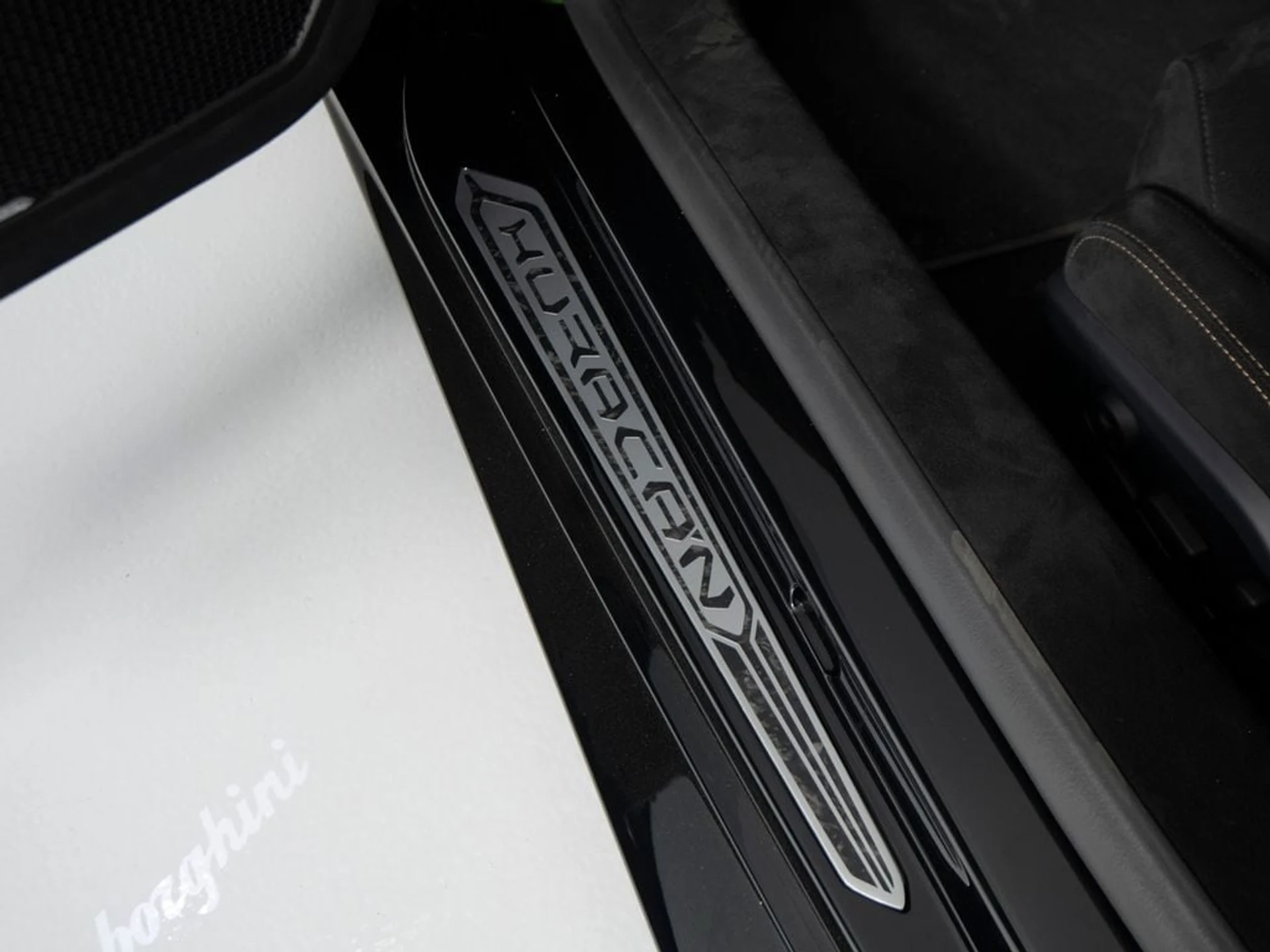 mph013_3237960931_ae45b5fb58b42e5a67b890658ac5d3edx_185083936d