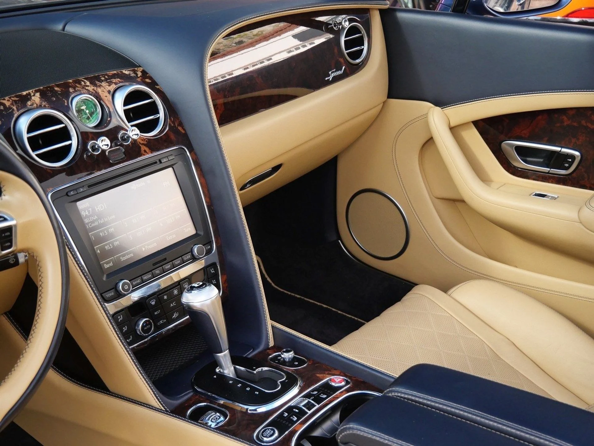 mph013_3239488628_e5842adb62220a2b4f940ea6fd3e03aex_a0e52da415