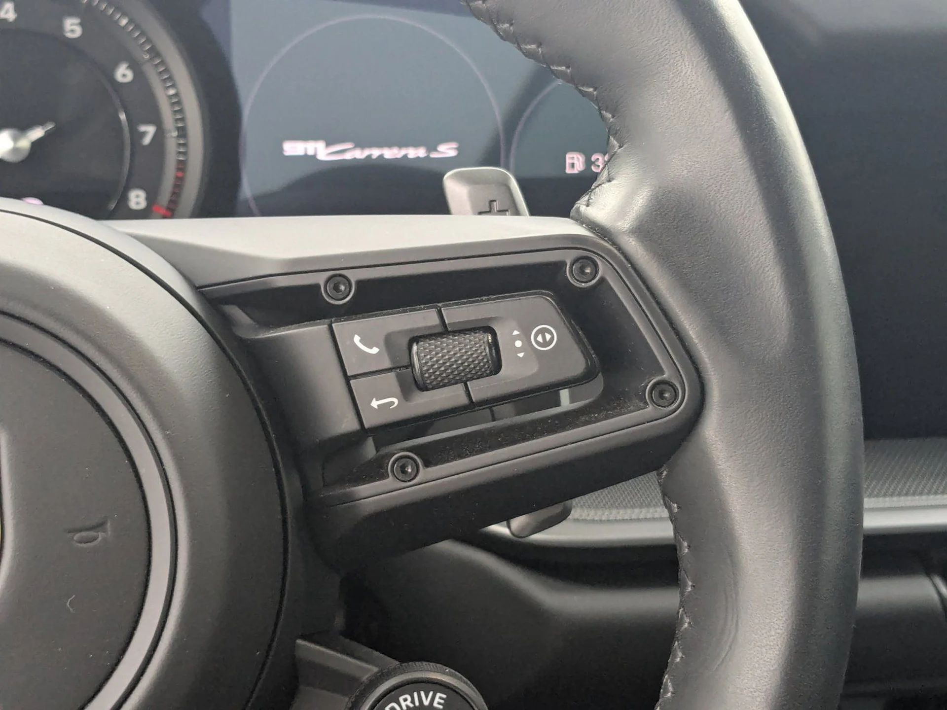 mph013_3240851595_872b1f18d626a055d056e1af4103ba66x_c16bd7445e