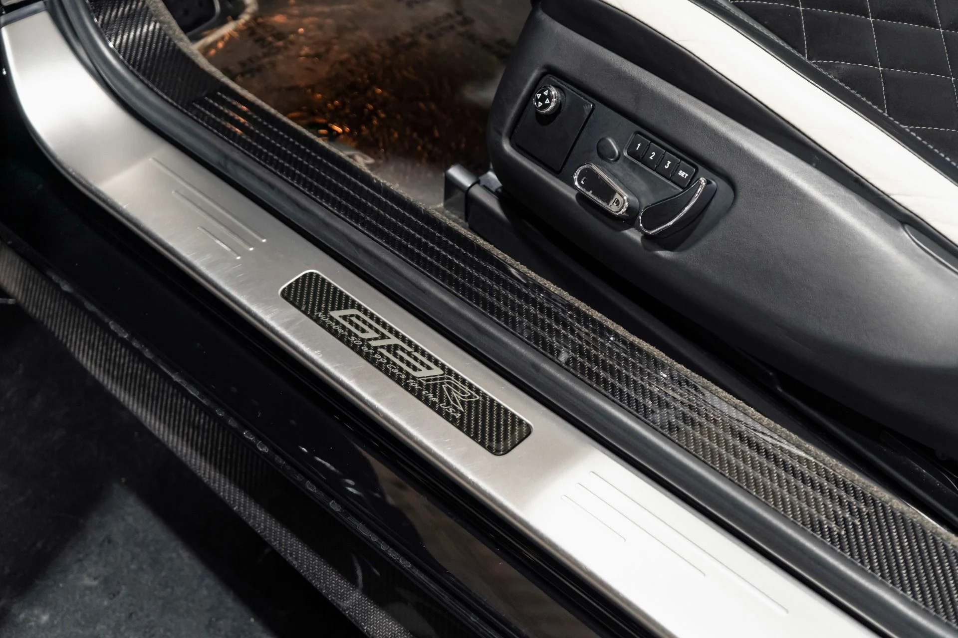 mph013_3244993132_Used_2015_Bentley_Continental_GT_3_R_1773440300_be0cb38278