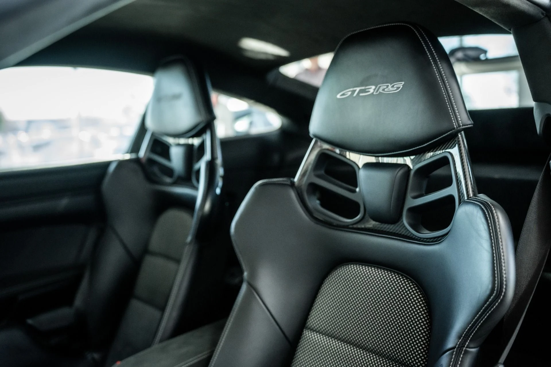 mph013_3247206013_Used_2023_Porsche_911_GT_3_RS_1769478270_99fe19de6d