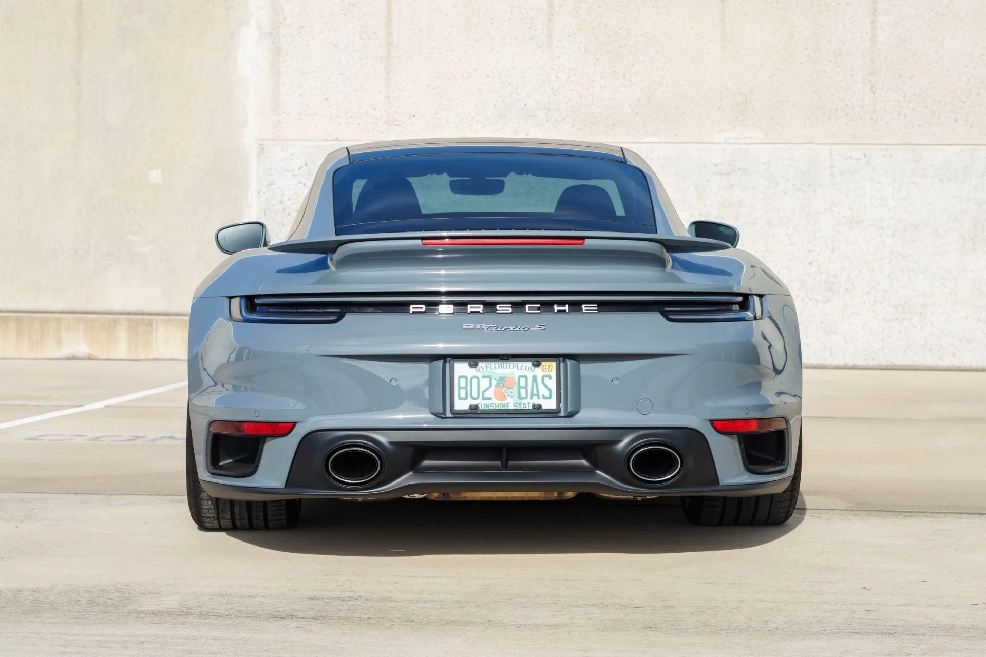 mph013_3251645870_Used_2024_Porsche_911_Turbo_S_1786490224_acefa08a86