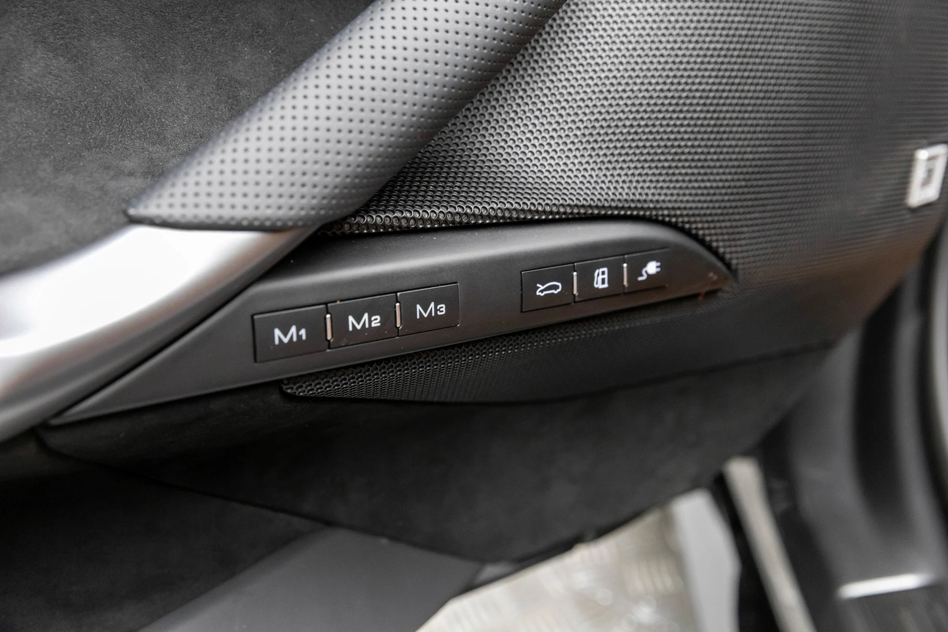 mph013_3253698429_5e901cf3acdb41efa7506d2a6e4b20df_dfe42e5b03