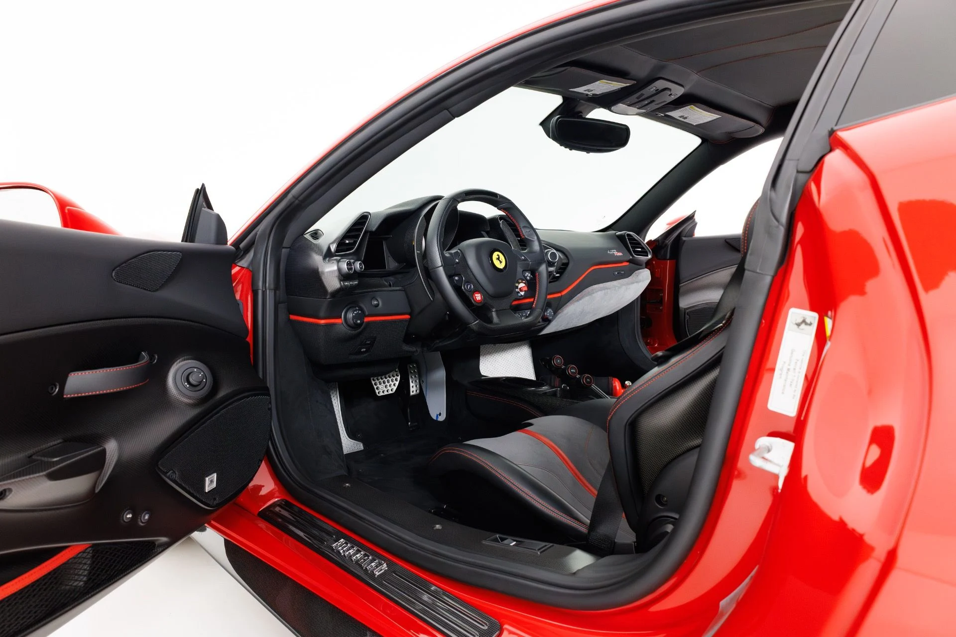 mph013_3255396431_Used_2019_Ferrari_488_Pista_1772733819_7218d5a4e7