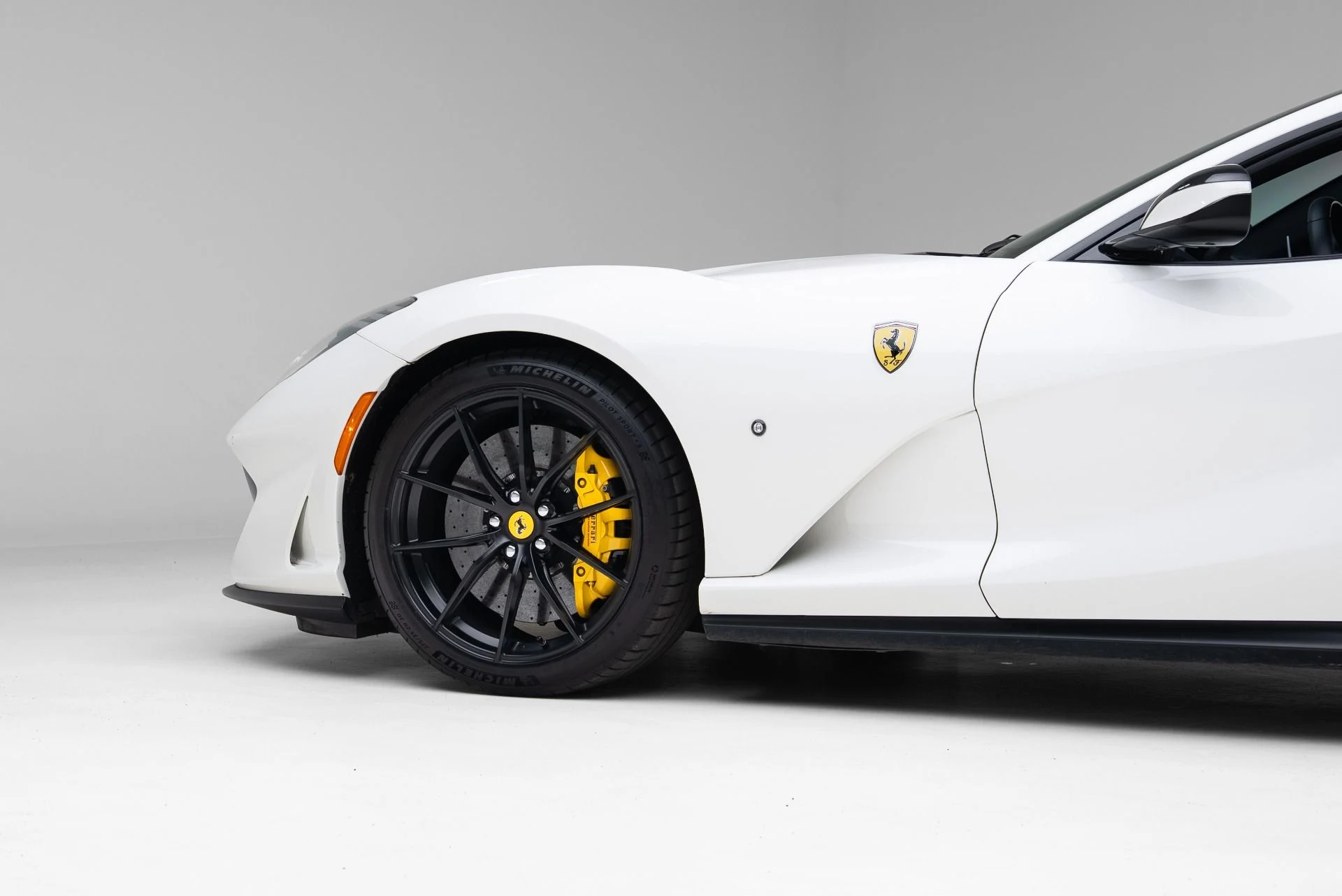 mph013_3259281357_Used_2018_Ferrari_812_Superfast_1770943869_c1b6ed9415