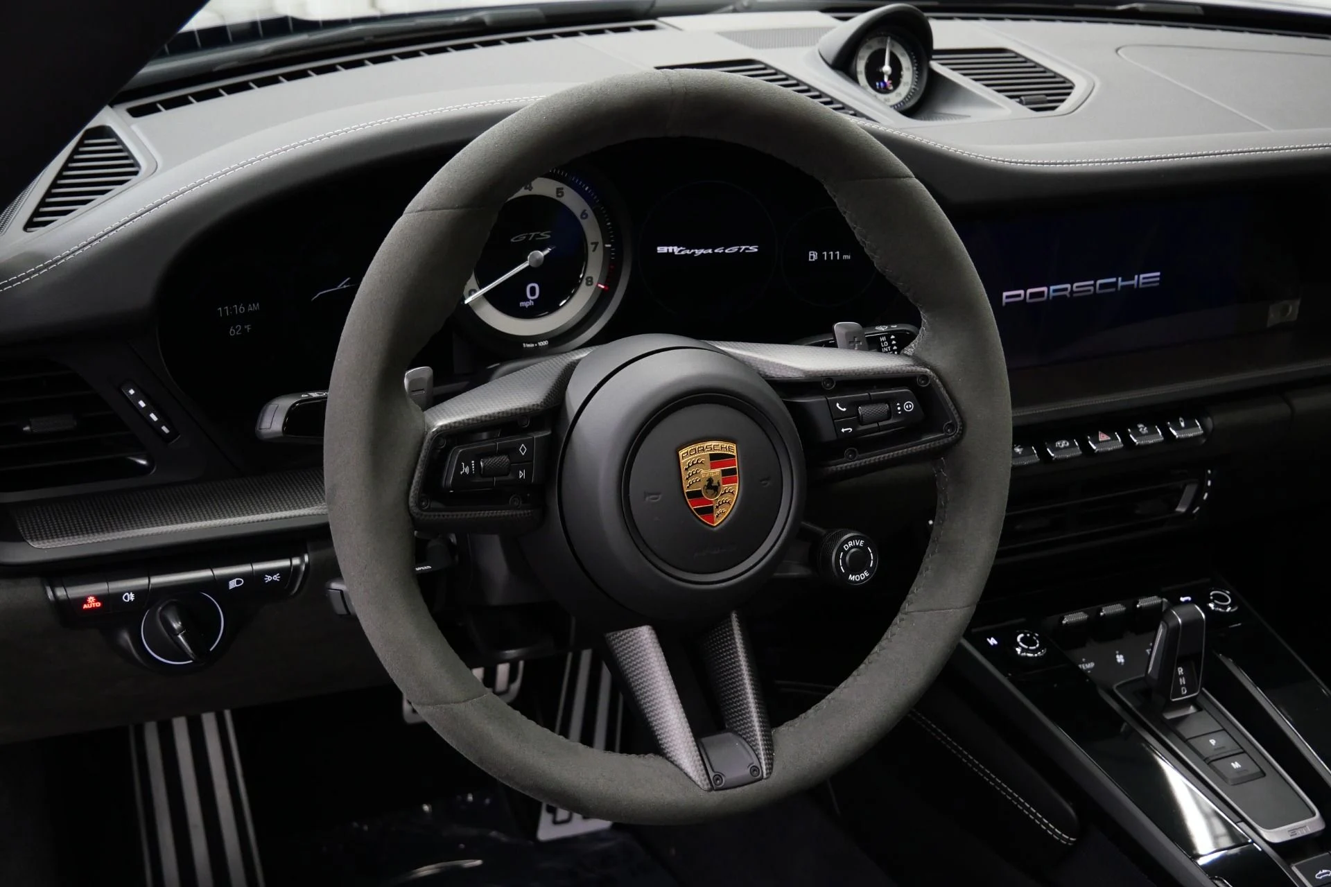 mph013_326152872_Used_2023_Porsche_911_Targa_4_GTS_1761682285_89cc0d66bf