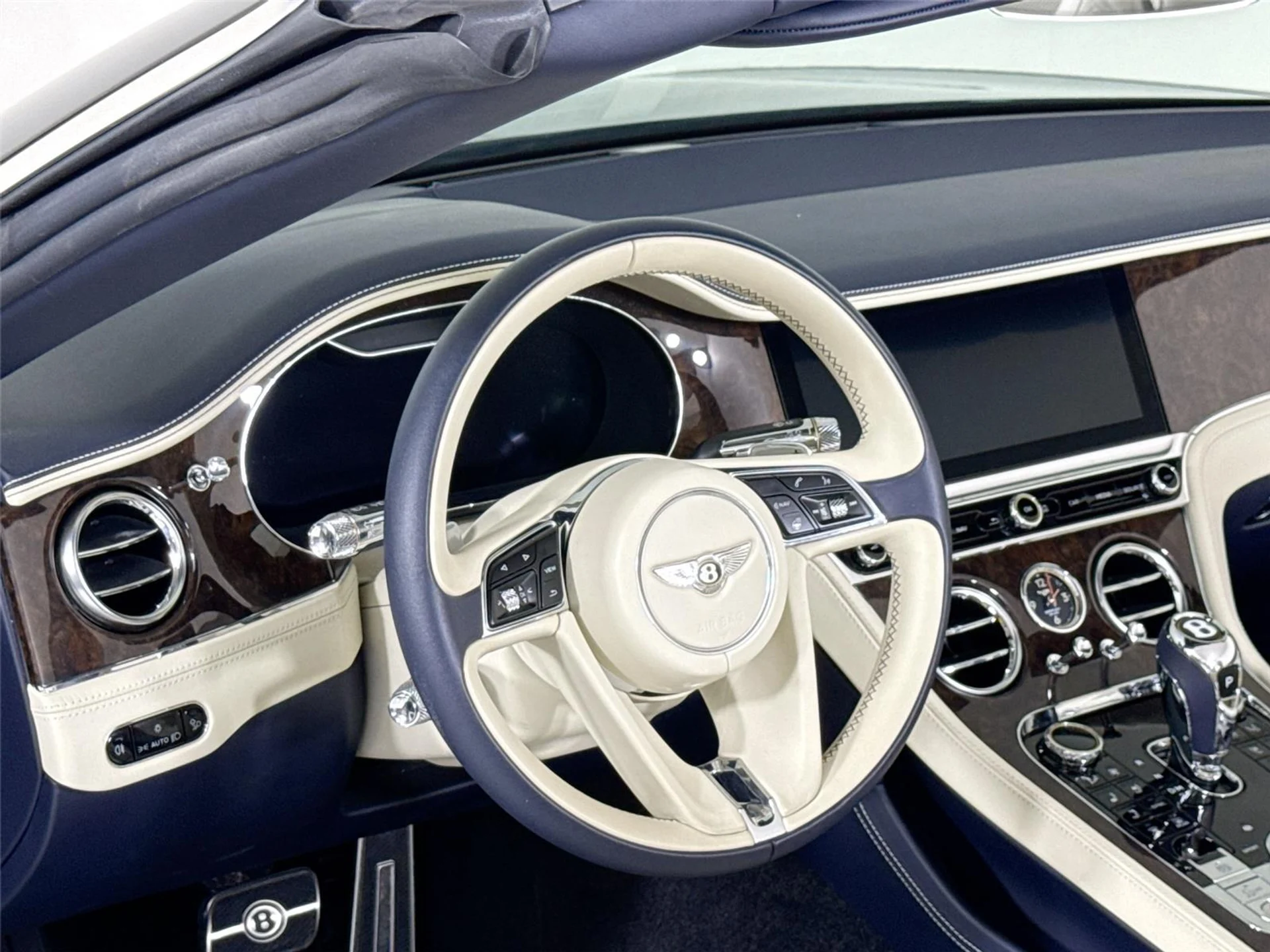 mph013_3270823942_39d4ef9b6c398128c43fa2cdeefb36a1_c00f98cbda