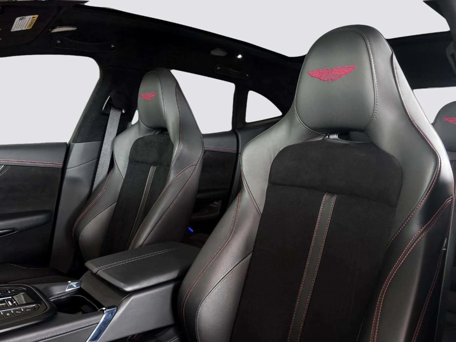 mph013_3271283691_dm_PV_9l2_Qs_Z_Dze_US_Guvkf_NT_0x_OY_ad664edb40