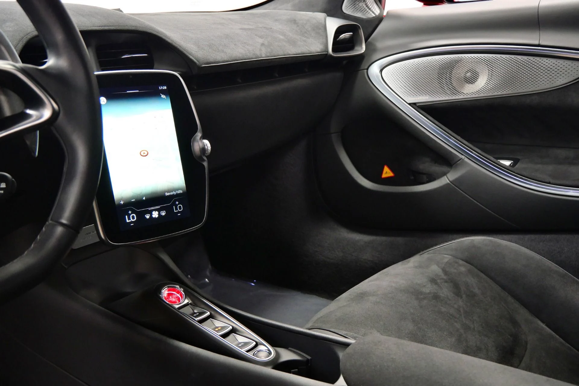 mph013_3285543547_Used_2024_Mc_Laren_Artura_Performance_Spec_Technology_Pack_1775235368_30a5724858