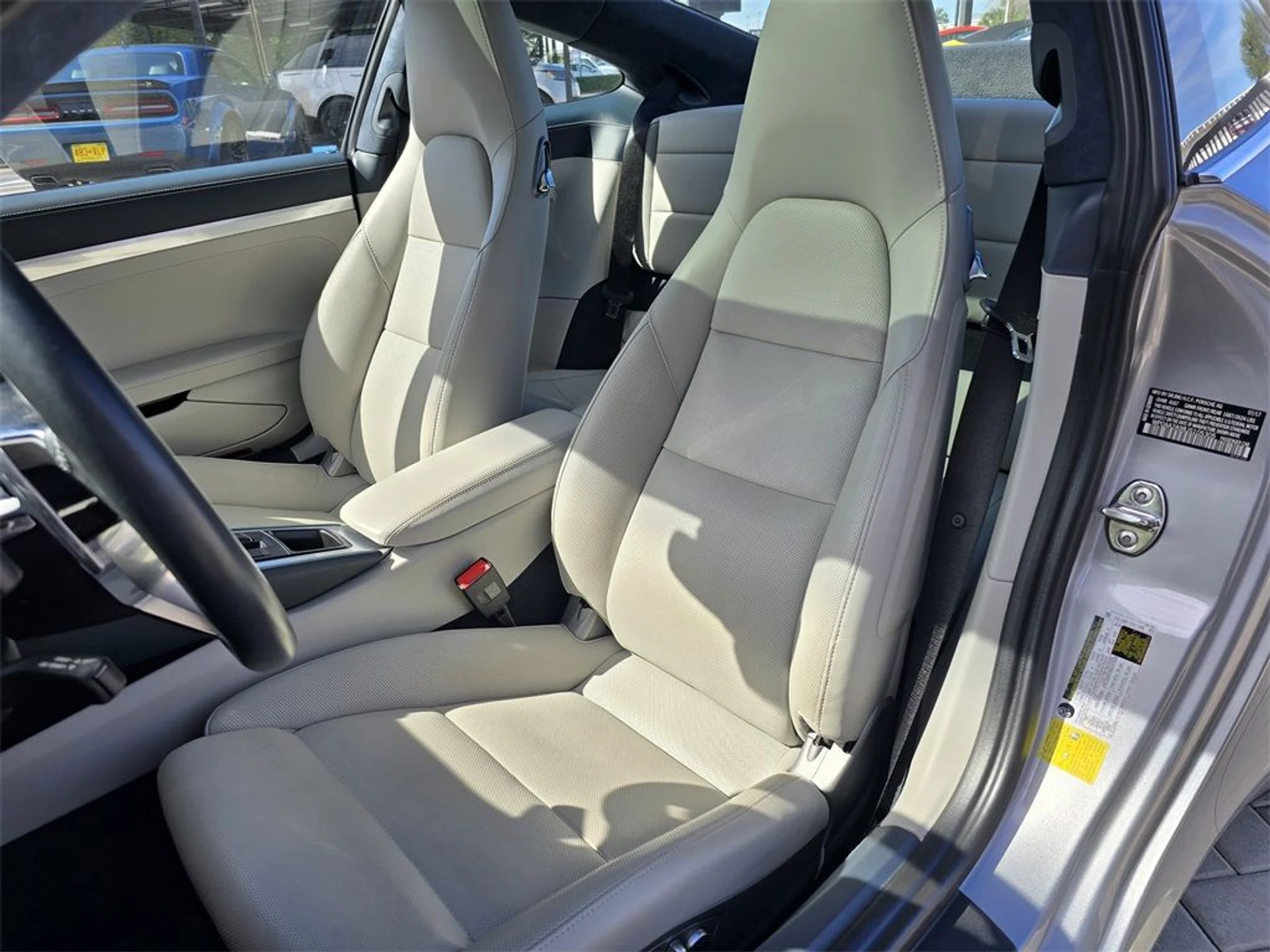 mph013_3291848292_98c77f59e0d69cd3eed5aebb1e464bb3_f8a9d30f89