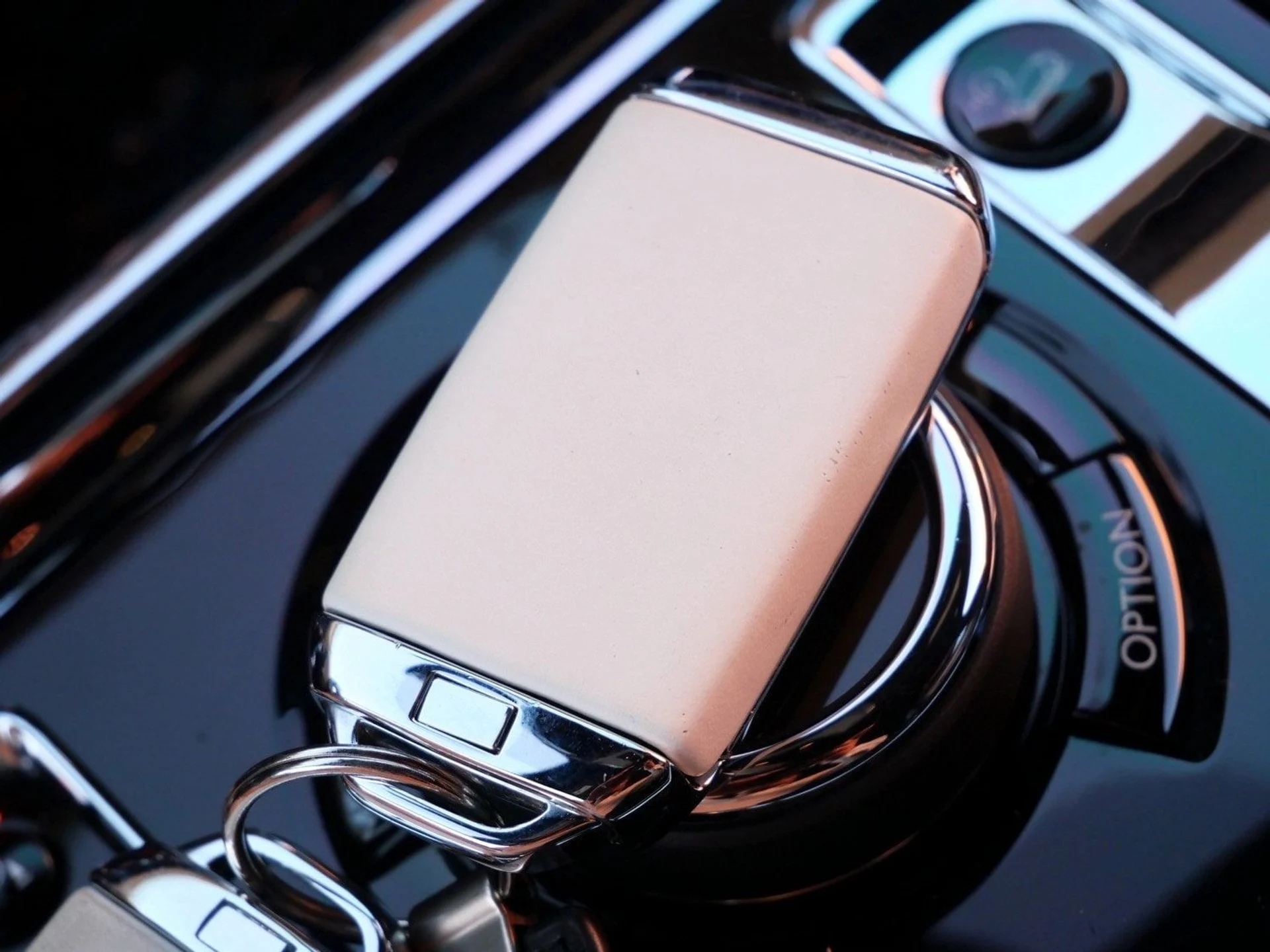 mph013_3295920937_811650d0cfcb8adb97b6b96d769e875ax_170f2e76b4