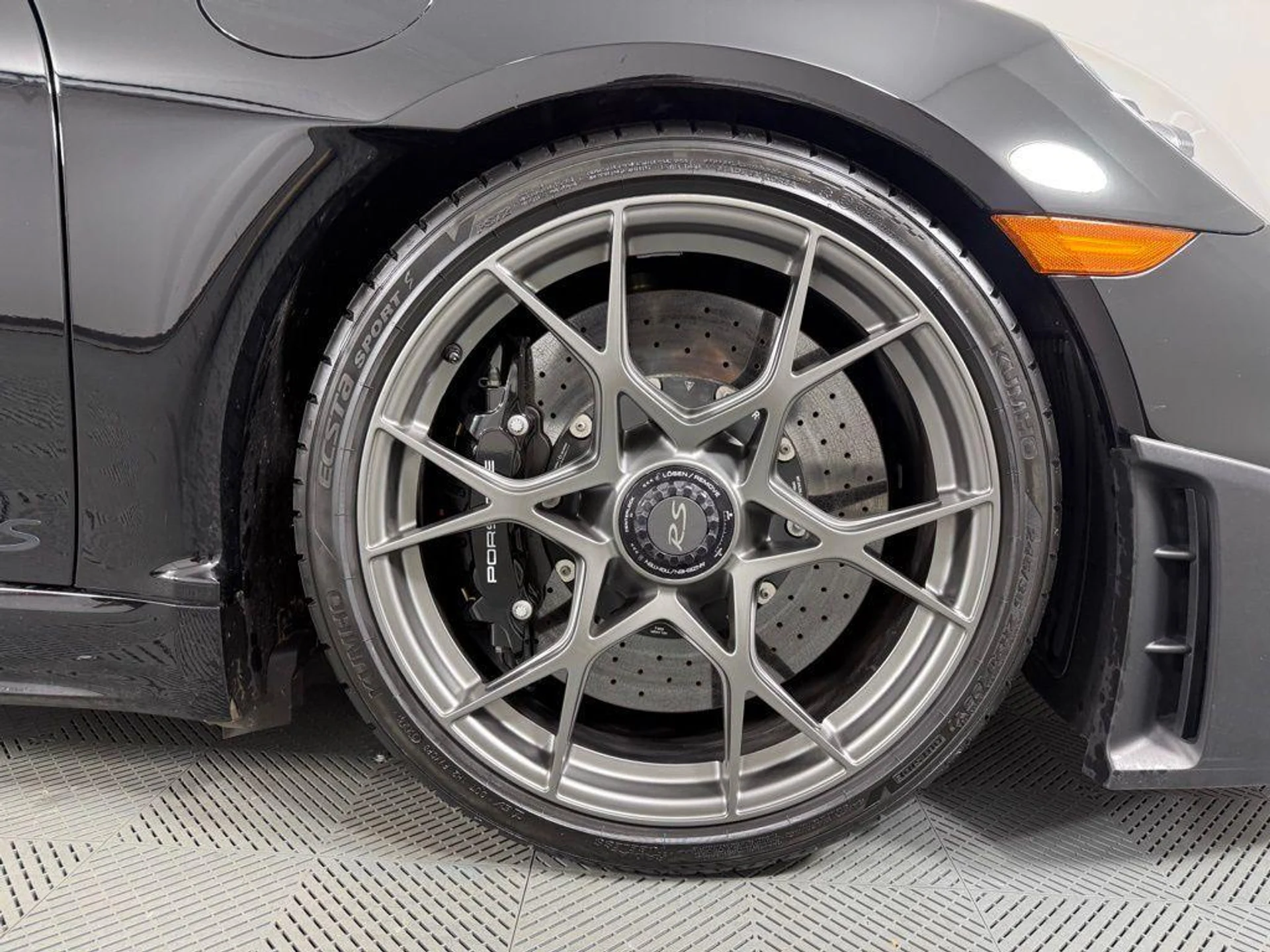 mph013_3298041646_z3_Qe_L_Lfh9rekdmxh_At_Xb0am_Fwl_Y_c7bc8542f1