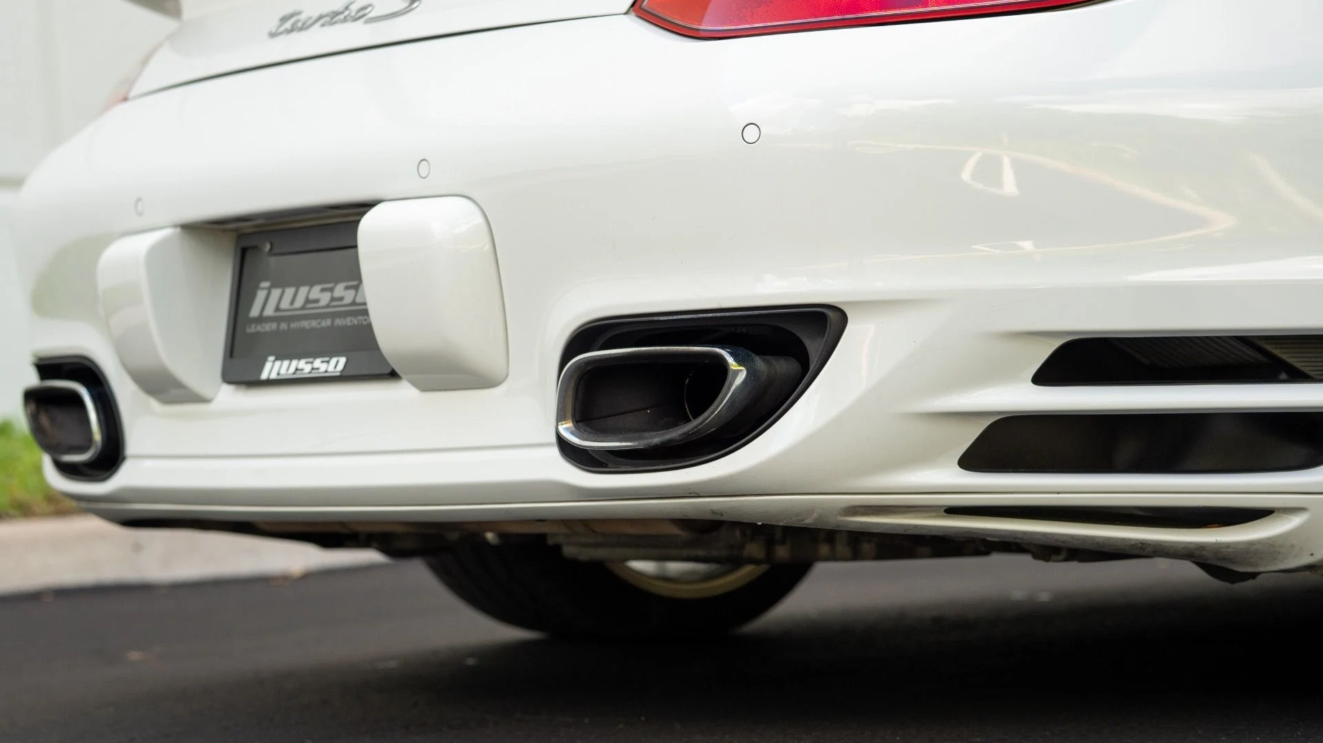 mph013_3300168500_Used_2011_Porsche_911_Turbo_S_1754935906_79bde9dbda