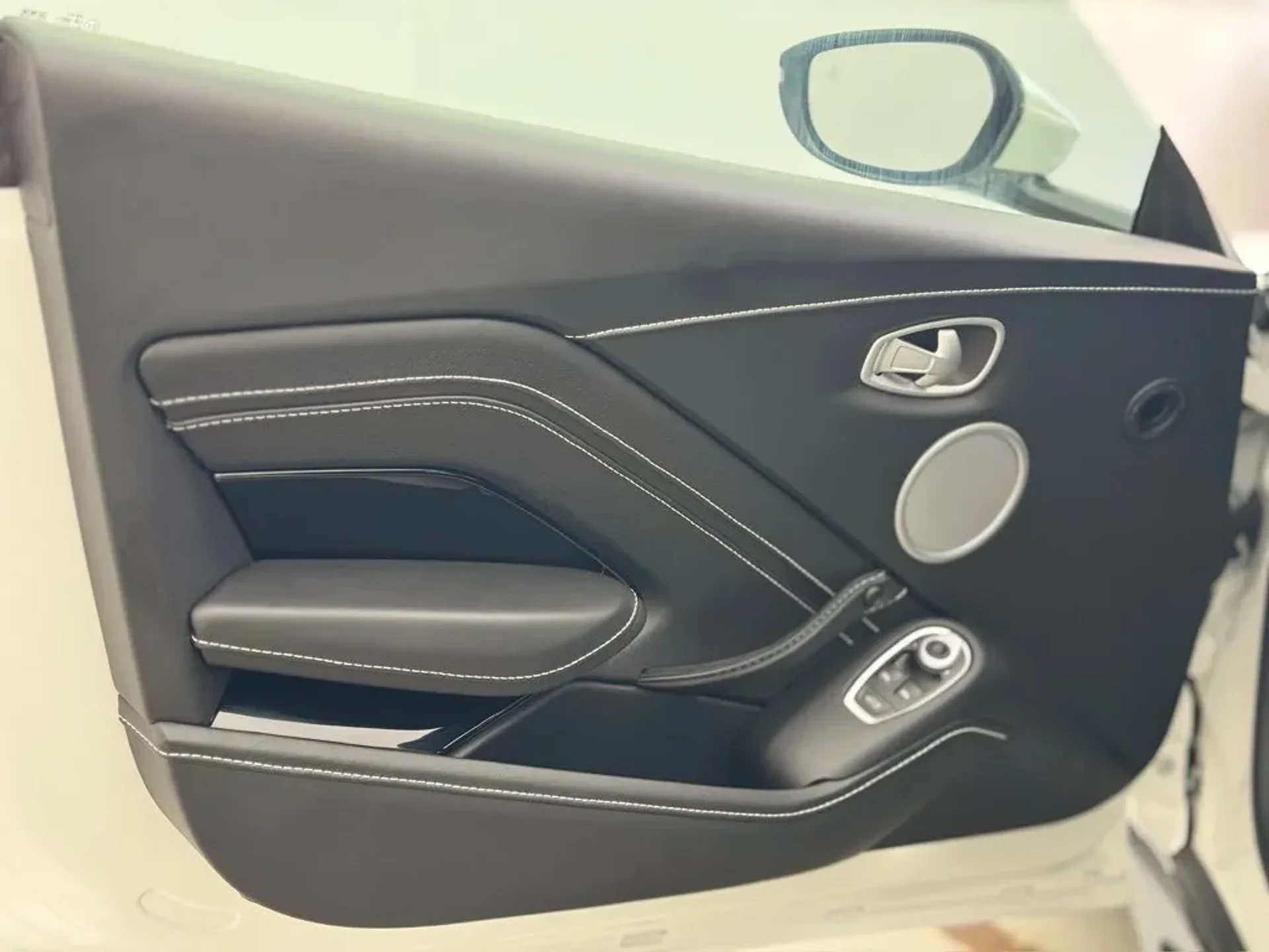 mph013_3300818492_j26ttjjhw4wu2miblrlfj0uqhrud_5dbc4e5e44