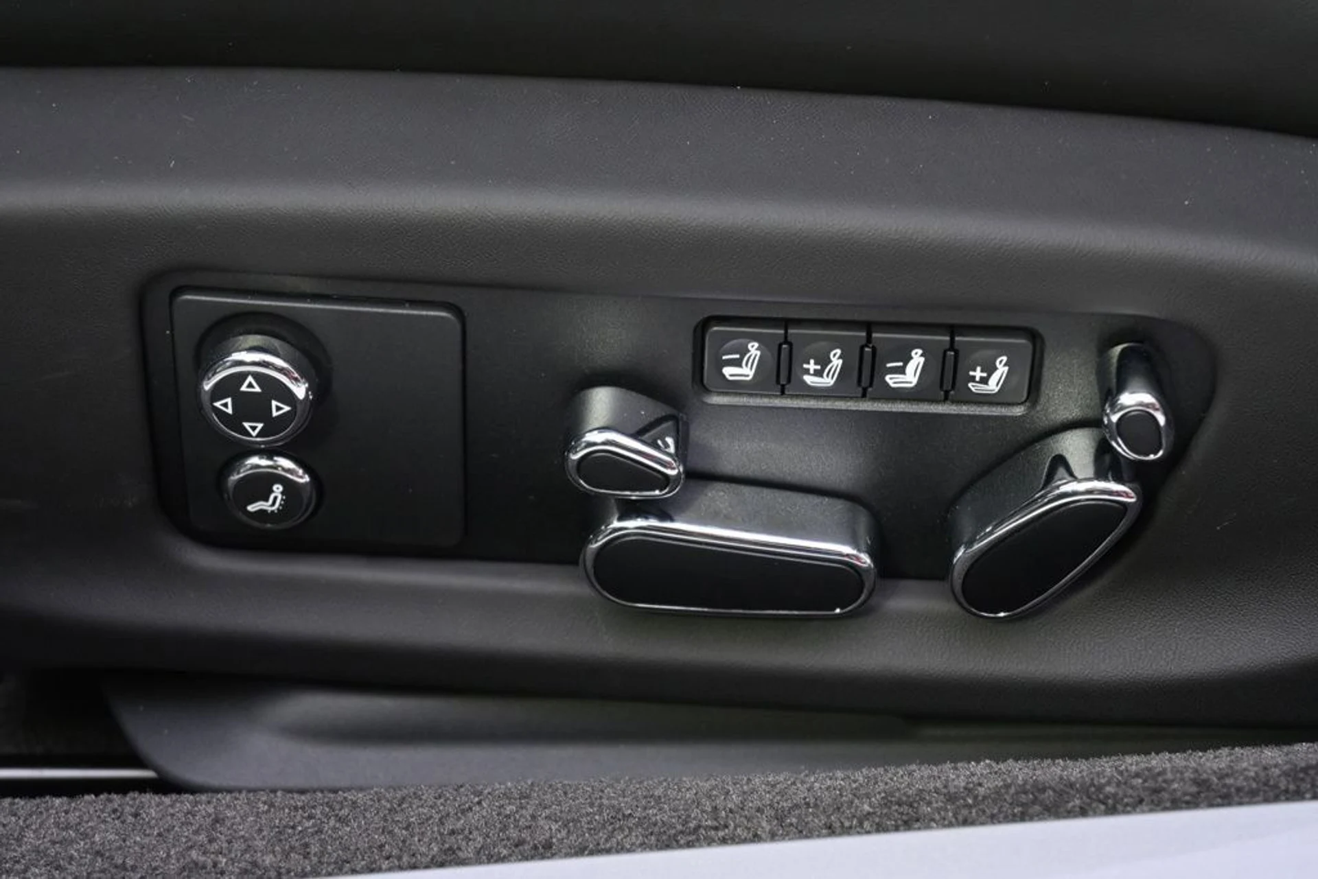 mph013_3301753411_0d094b0cb54c453ba2b8a09c5751db41_451bc14bcf