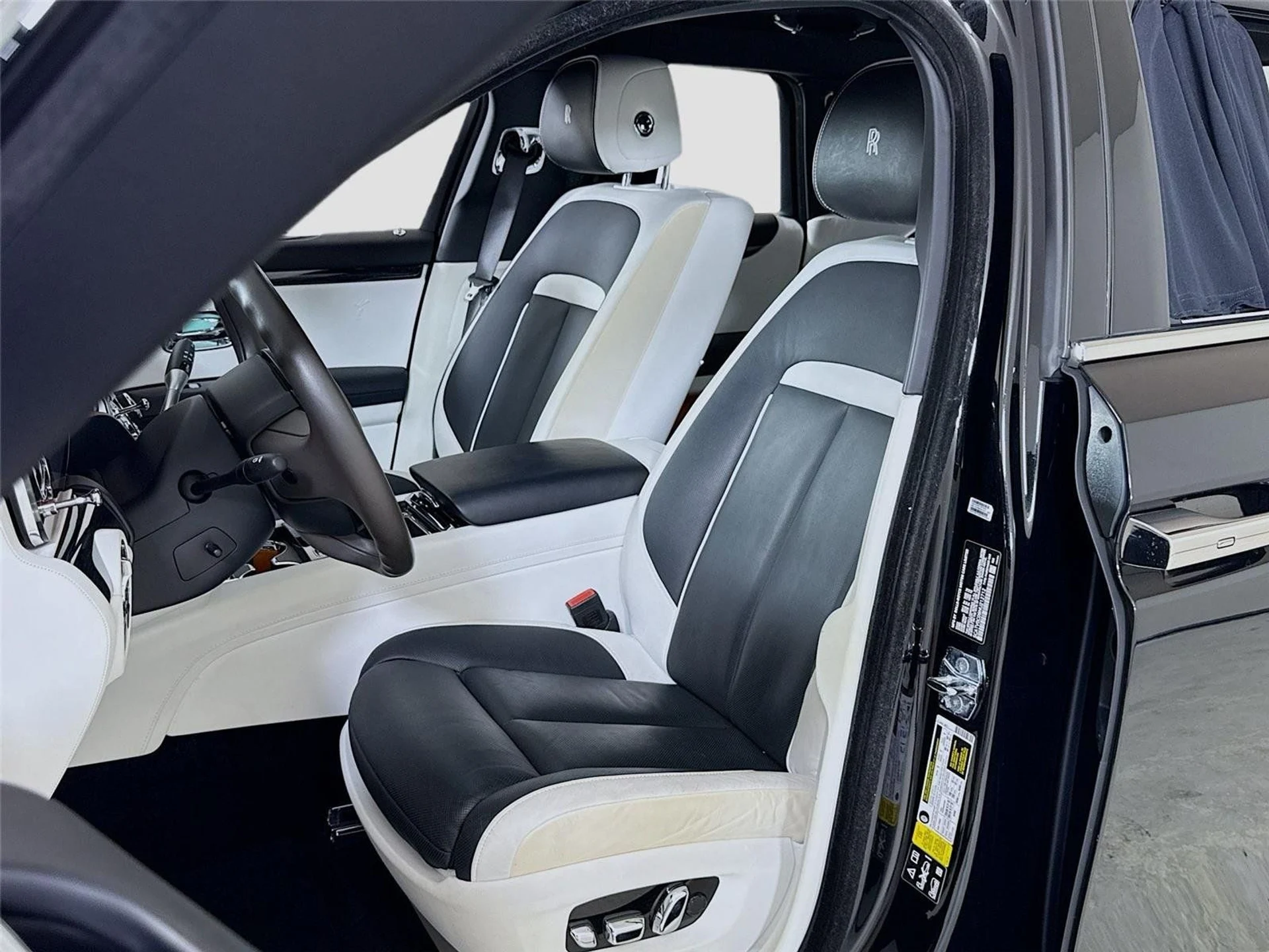 mph013_330798231_e573130ef01a70f0e248ea2ea1eca9e4_8acf9bed4d