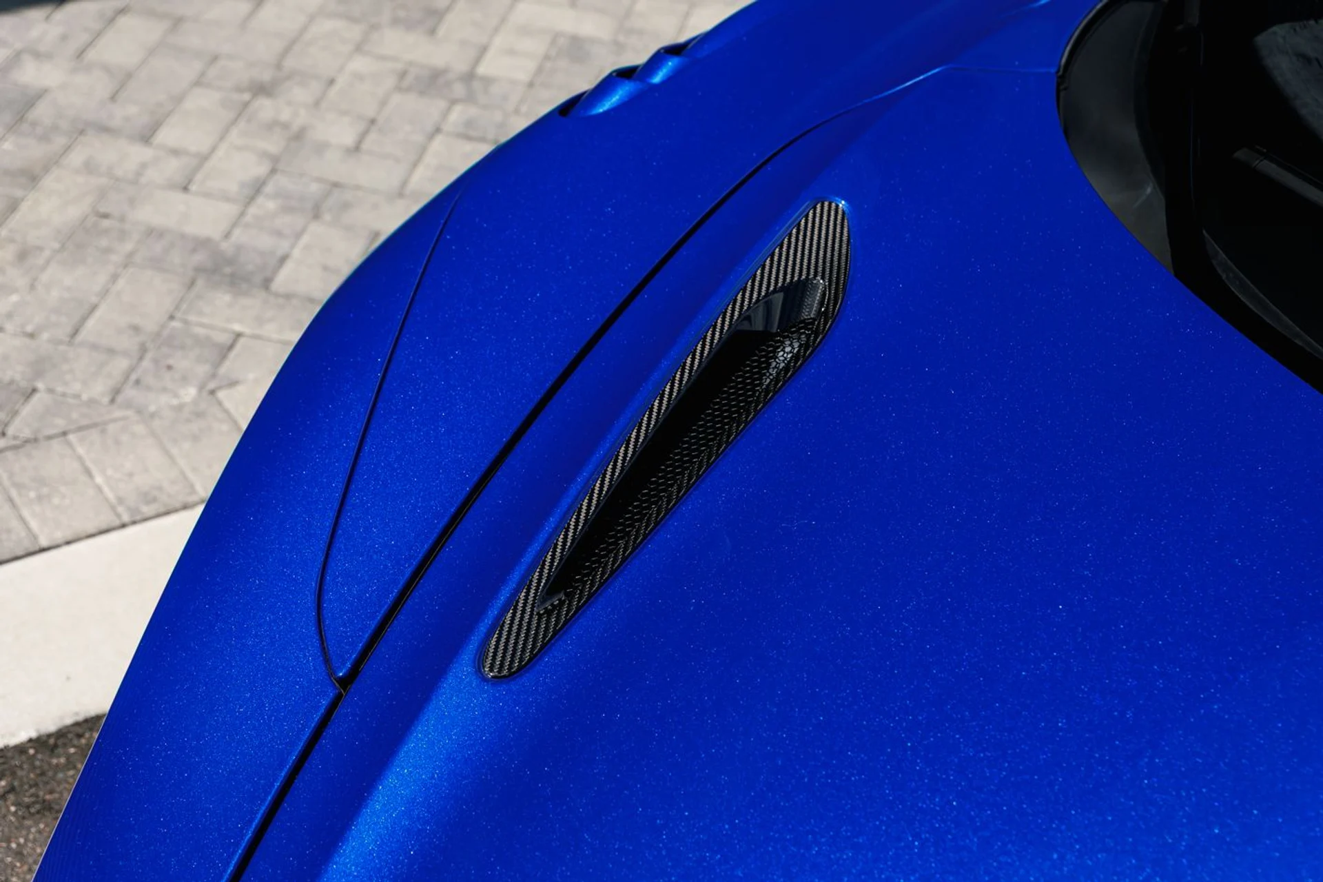 mph013_331079857_573_p14_l_3c1b2822a9