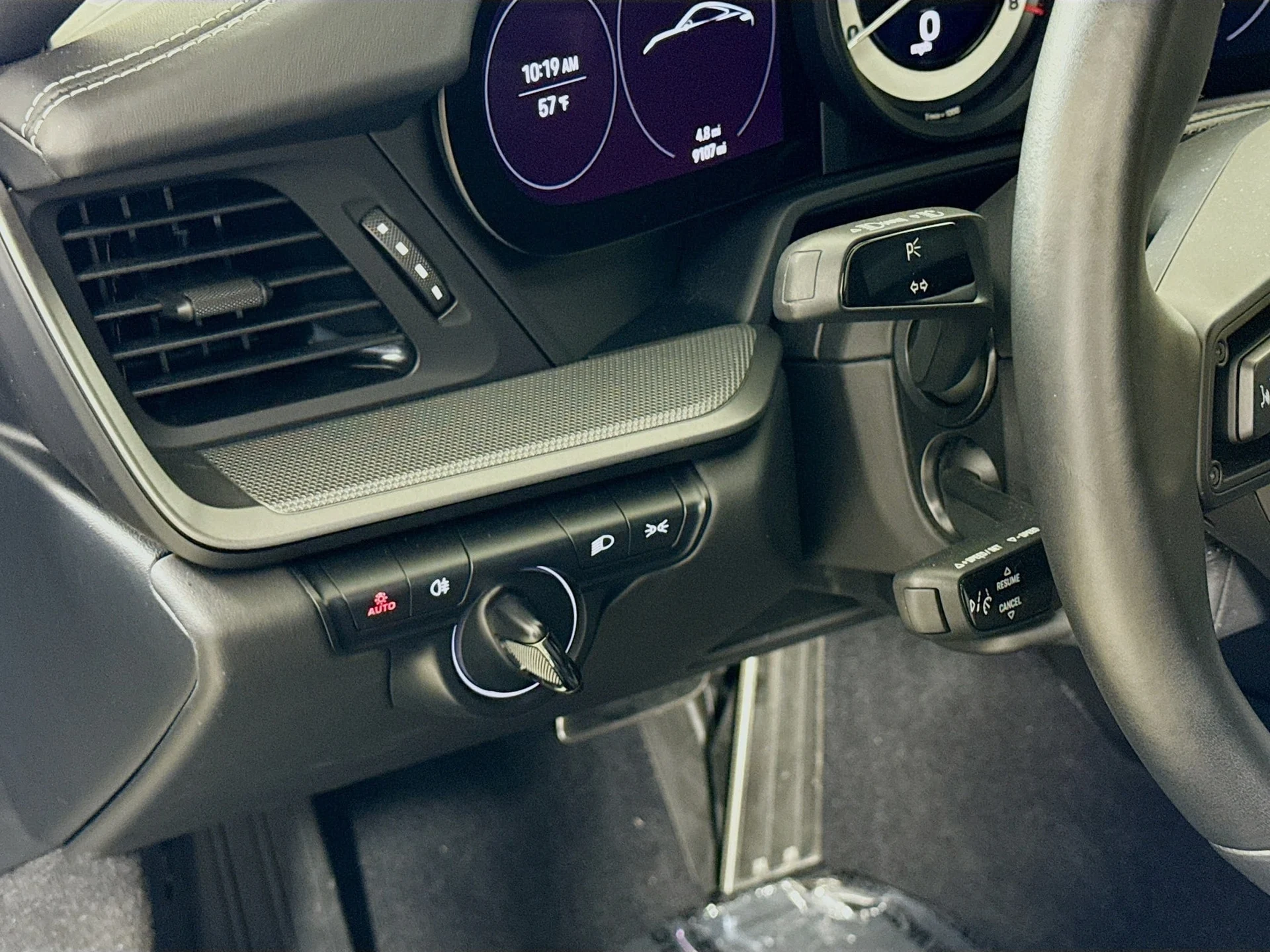 mph013_3313822659_58a324795488294394ebd8b9d84c7ef6x_5994e089b4