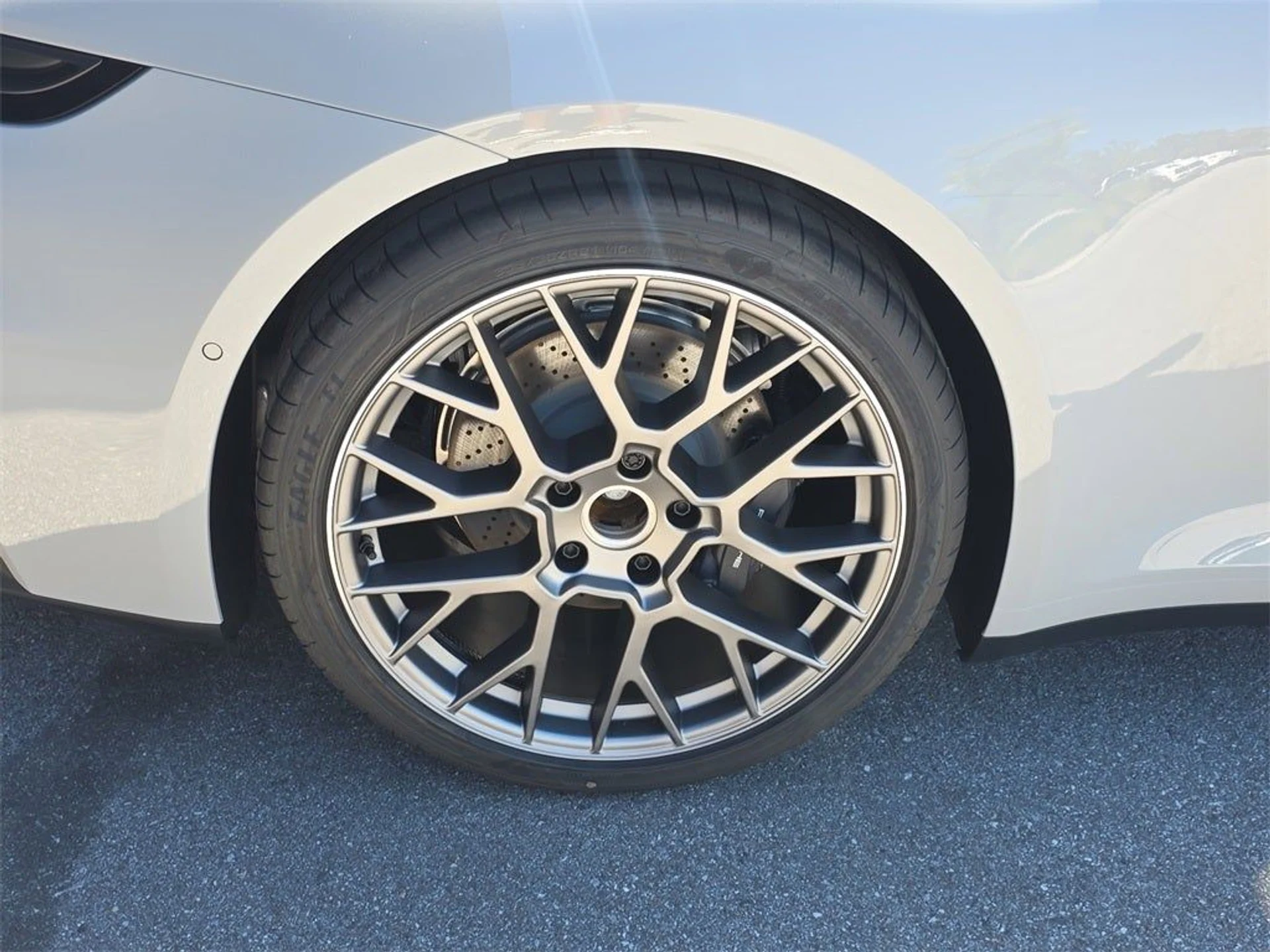 mph013_3315462528_14_50311c1ee9