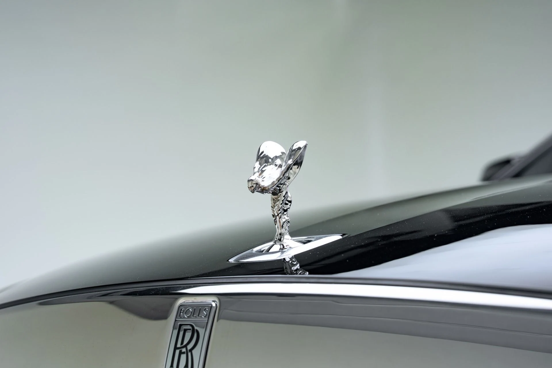 mph013_3320162592_Used_2022_Rolls_Royce_Ghost_1776983451_7f3d07c2bc