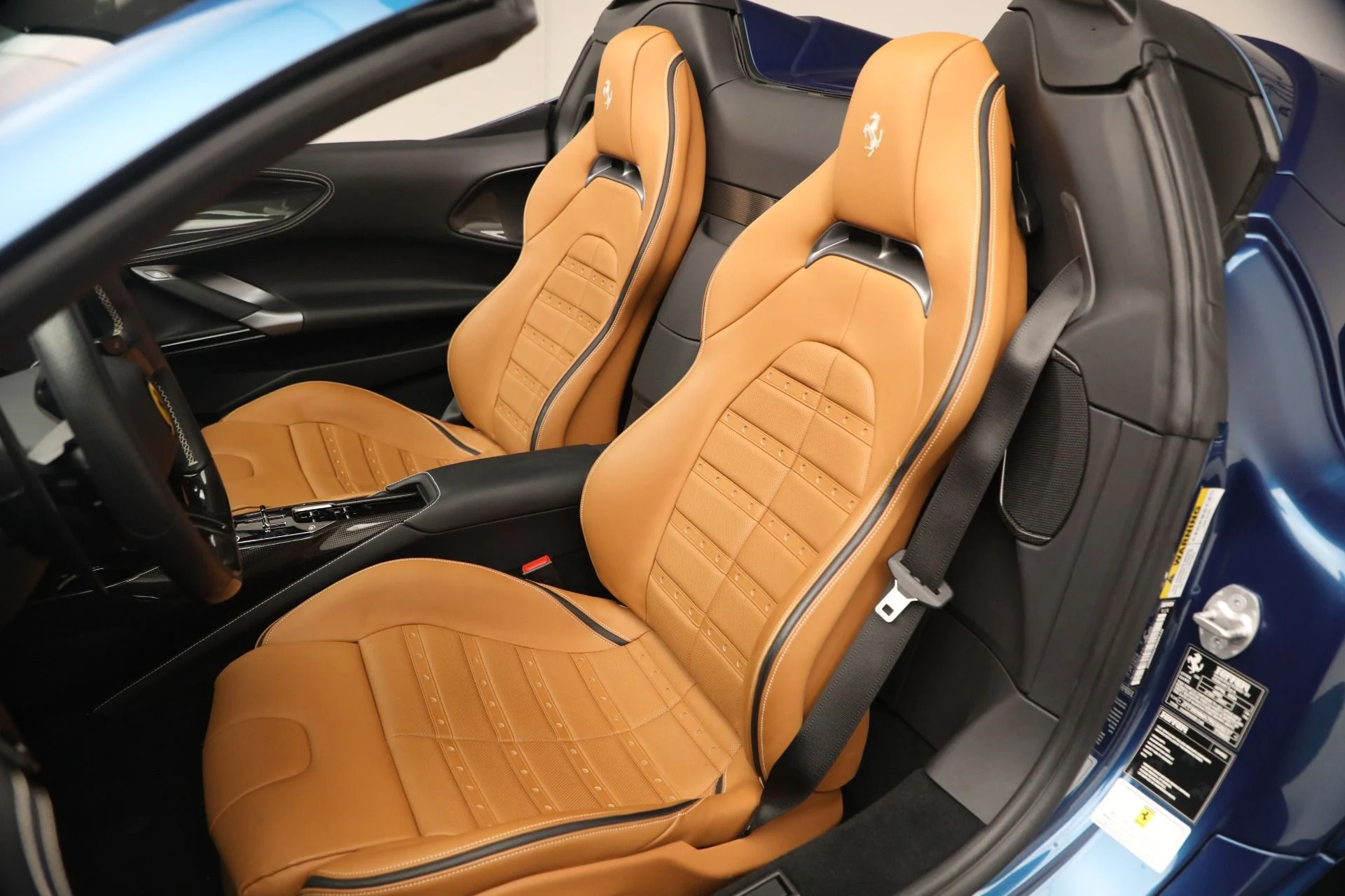 mph013_3320712877_Used_2024_Ferrari_SF_90_Spider_1791405464_5e3523a4b7