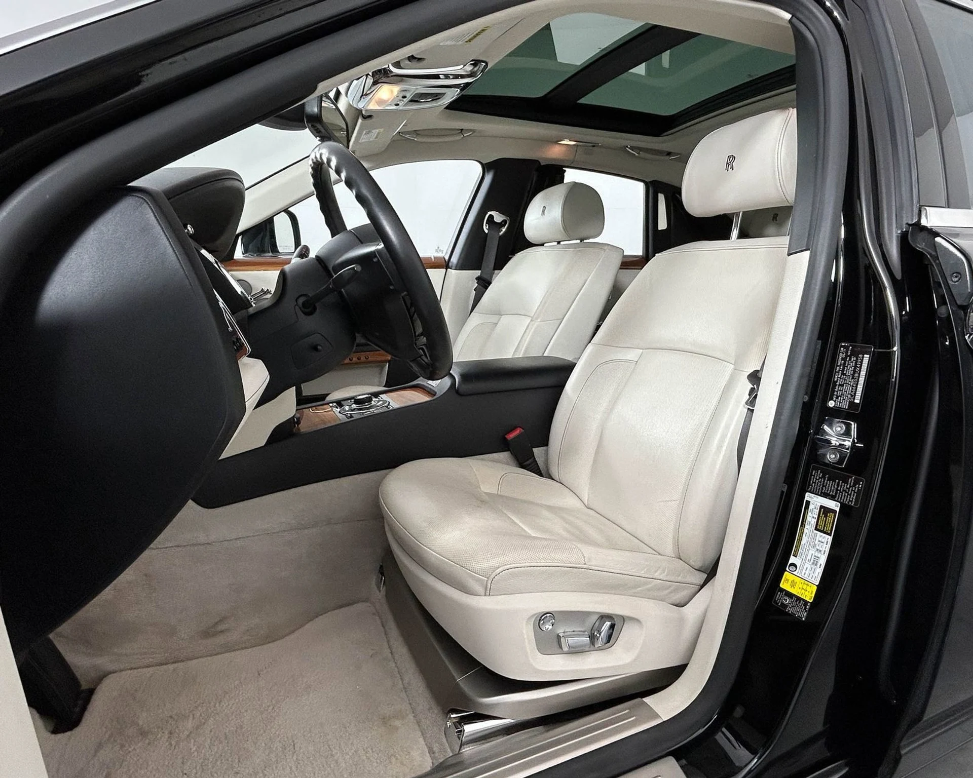 mph013_3321647121_f6c04e810da2405abf8801a192a9b599_d5d4e8235a