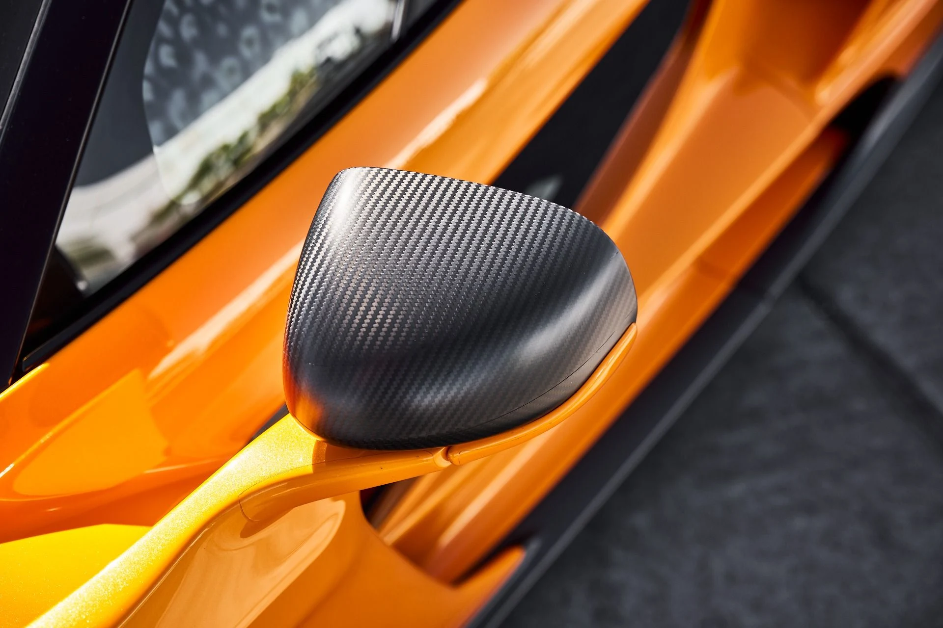 mph013_3325683806_Used_2019_Mc_Laren_Senna_1783960690_54d2a0bfca
