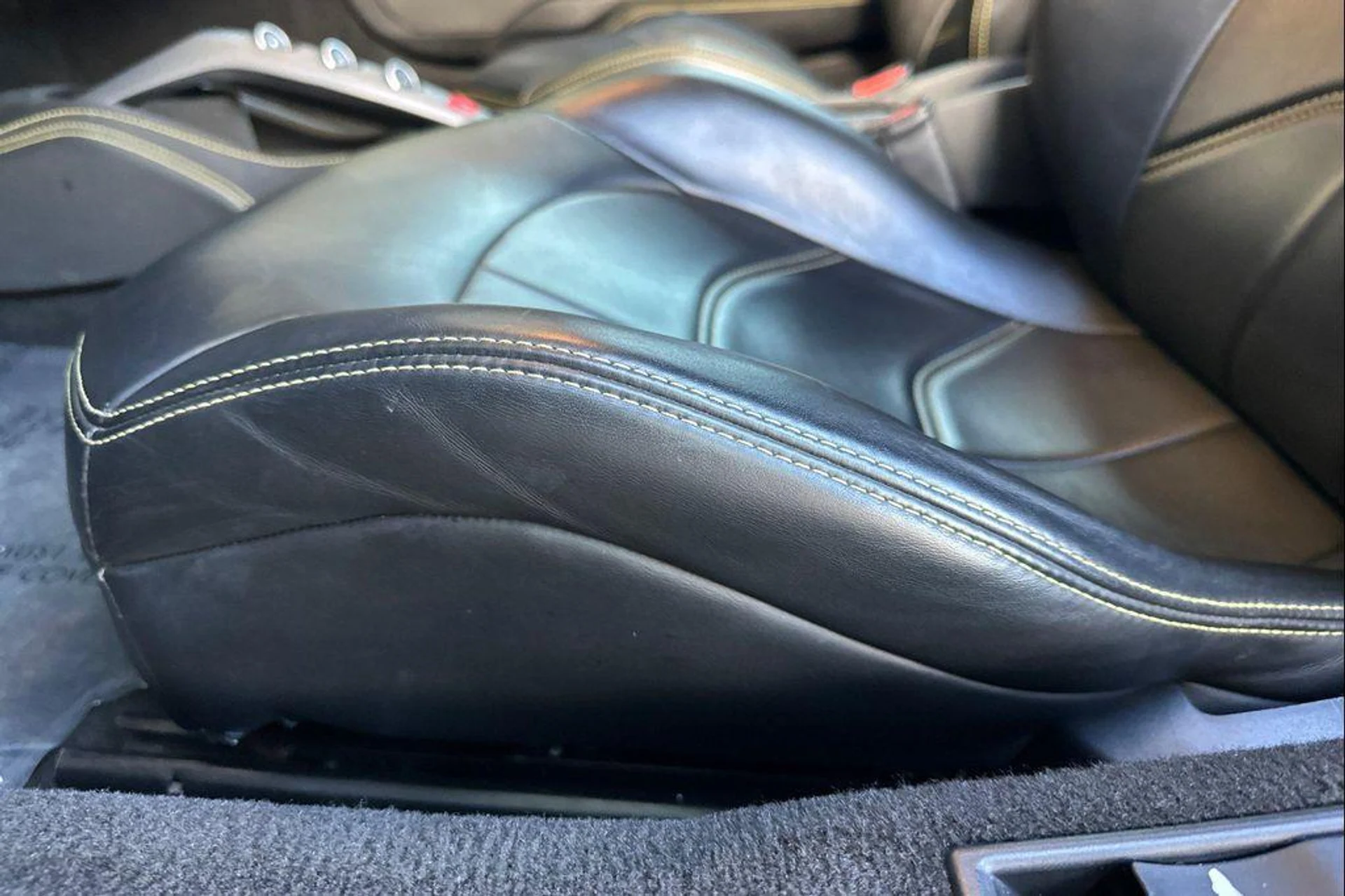 mph013_3327249714_f_J_Yn_P_Kt_Gs2_Oqc33qn_Vw_E_Xs_Xx_Ow_M_68b539a023